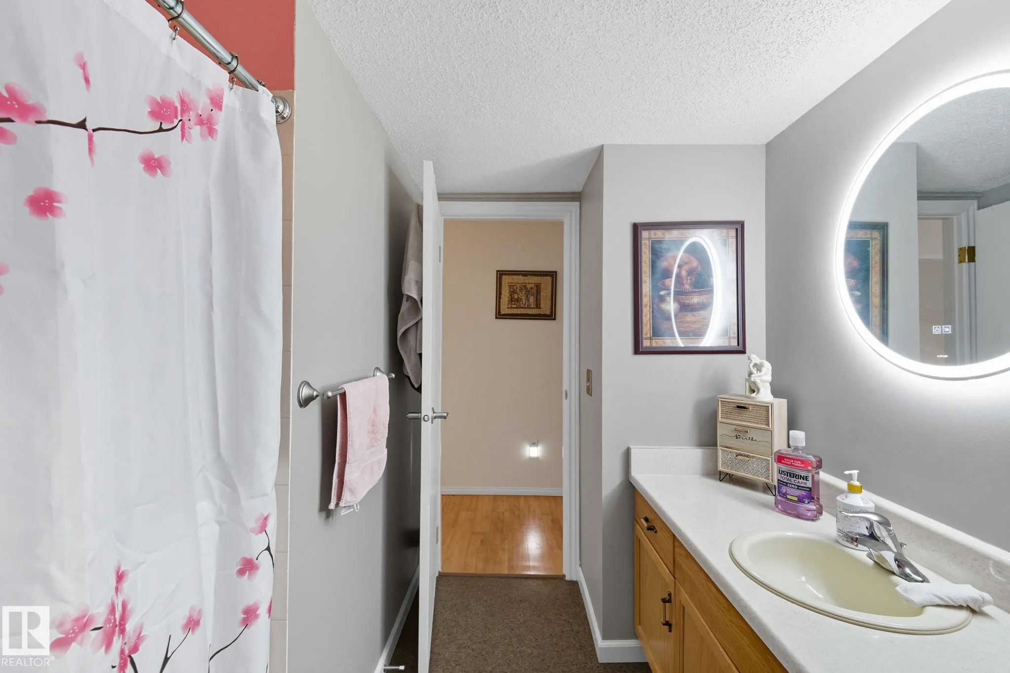 18004 95 Ave
