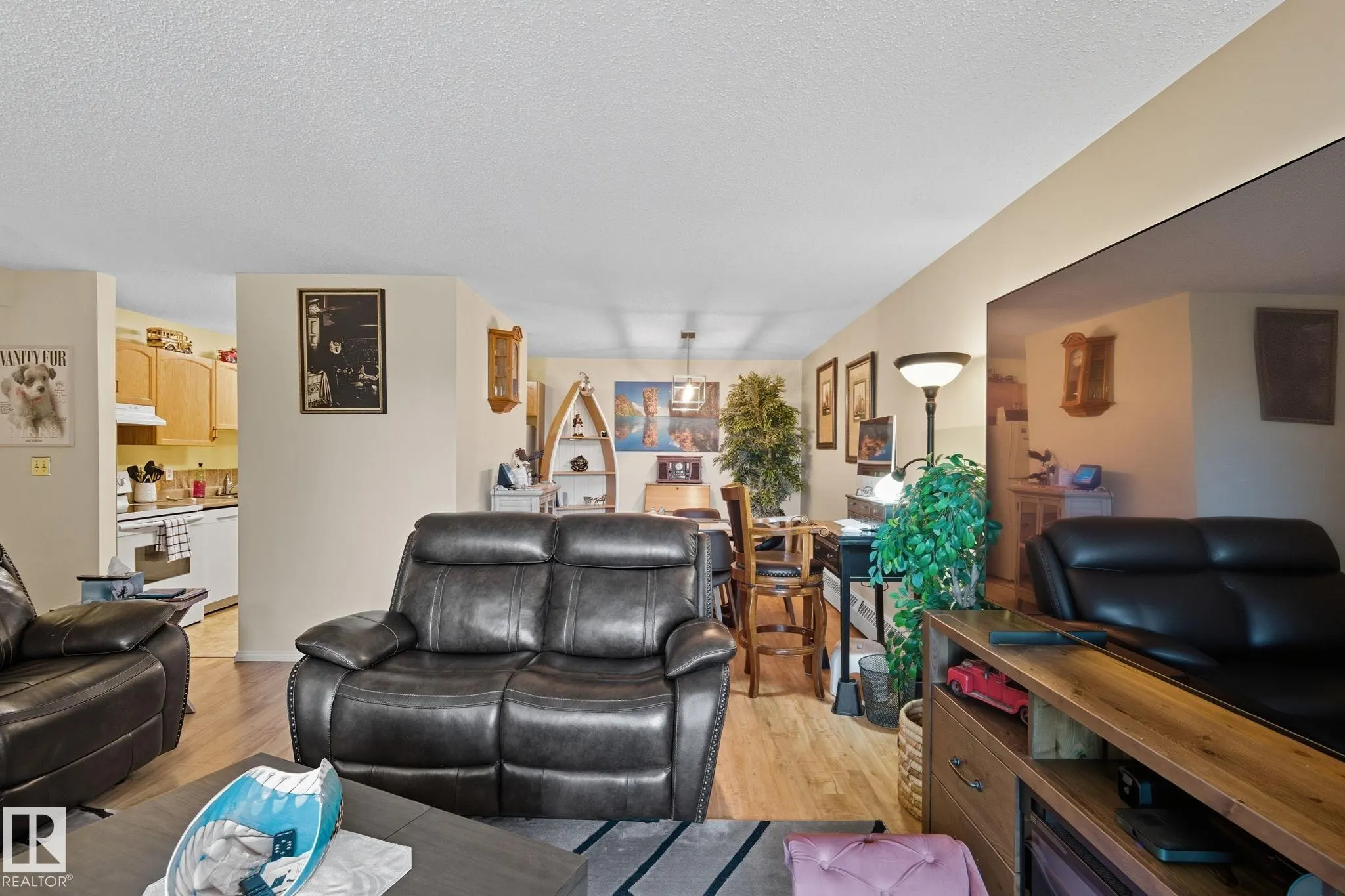 18004 95 Ave