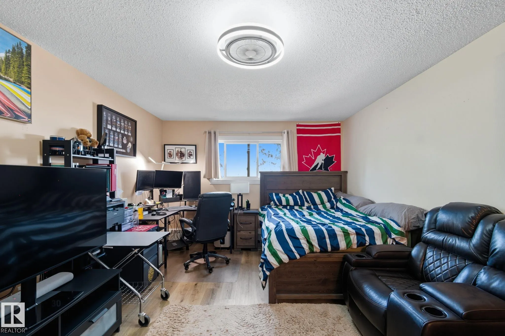 18004 95 Ave