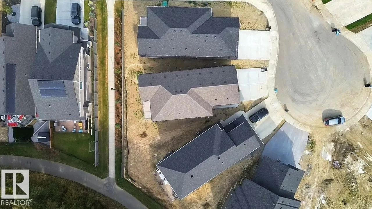 1133 GYRFALCON Crescent