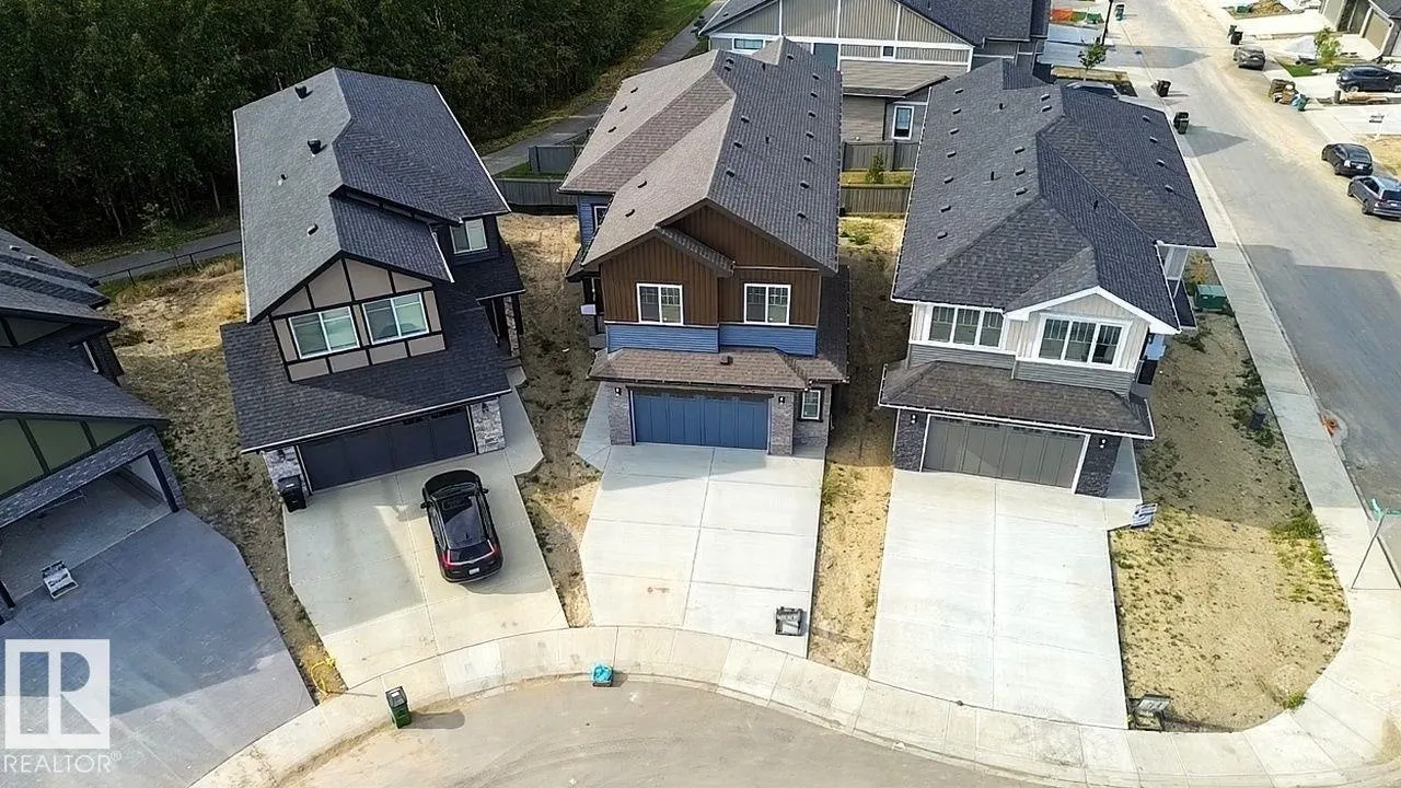 1133 GYRFALCON Crescent