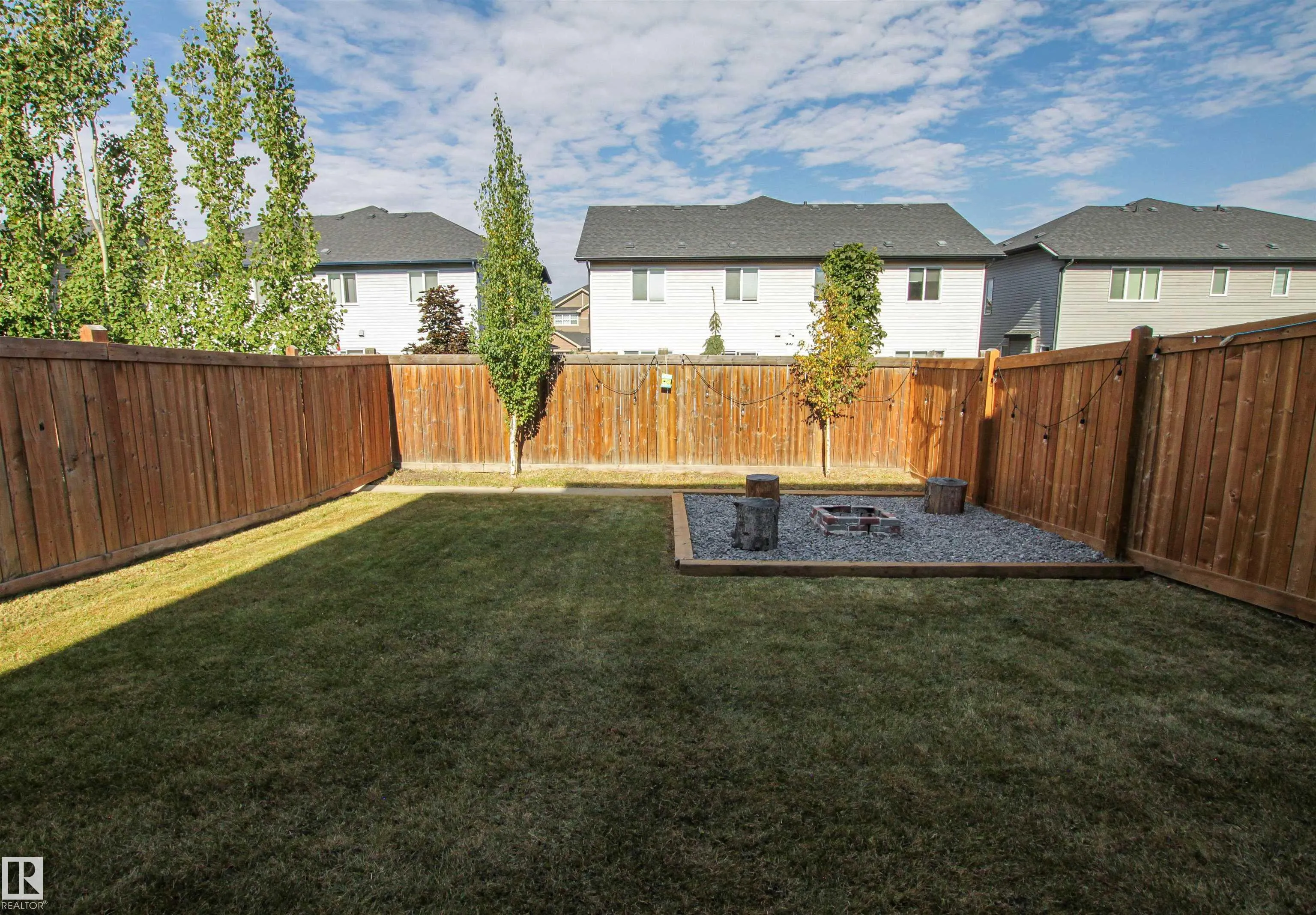 26 AMBLESIDE Way