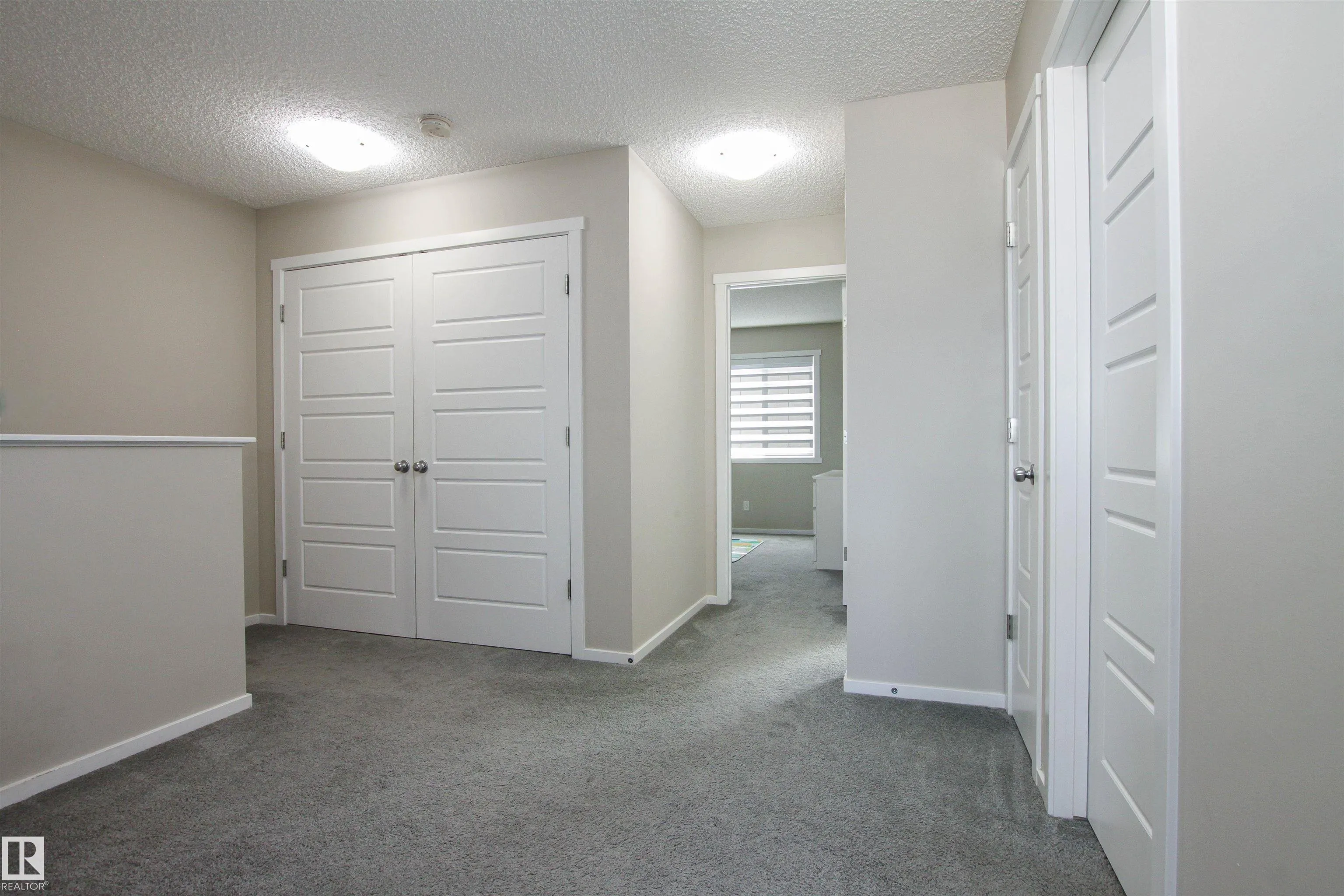 26 AMBLESIDE Way