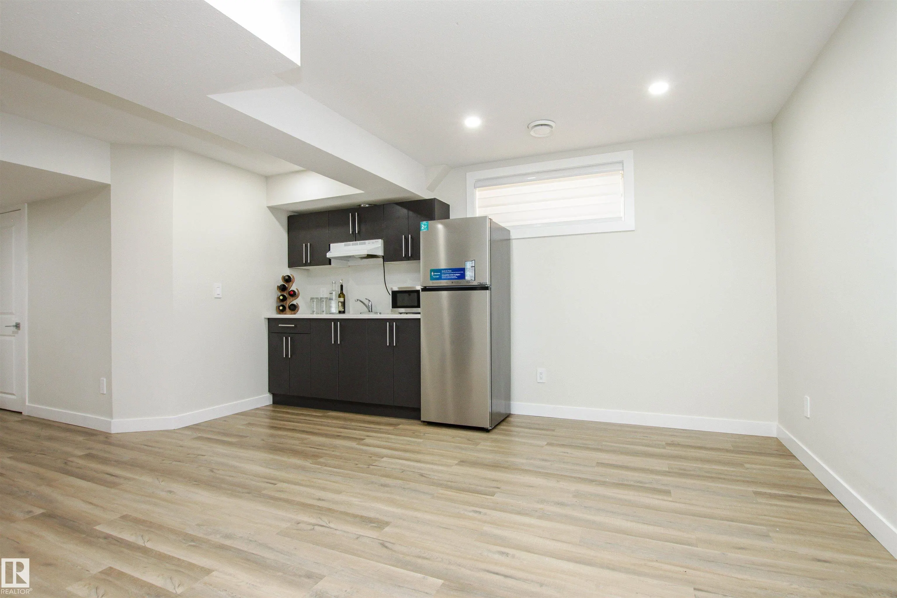 26 AMBLESIDE Way