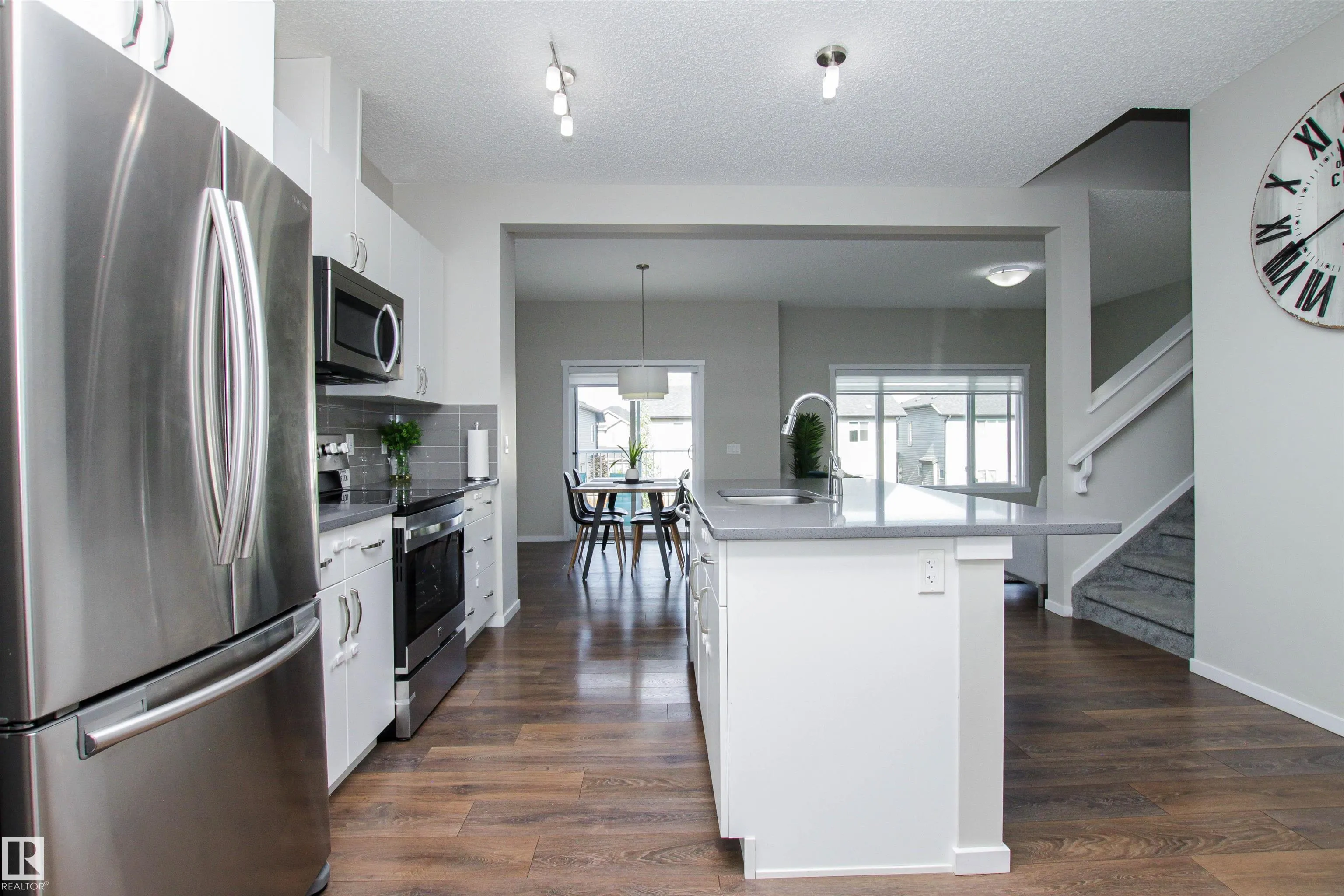 26 AMBLESIDE Way