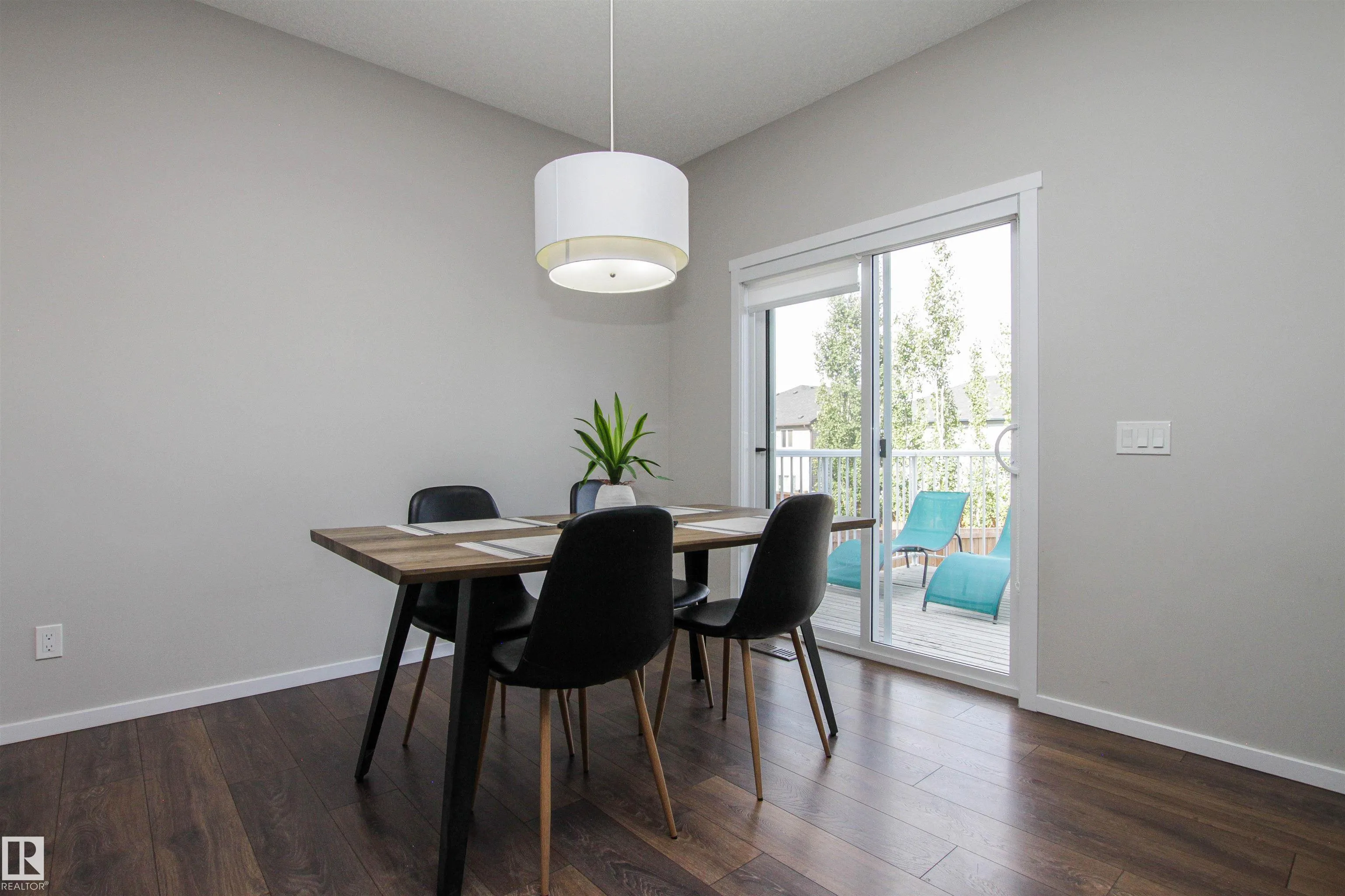 26 AMBLESIDE Way