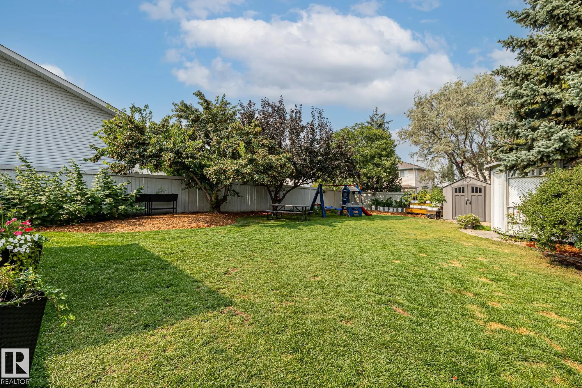 207 WESTMEWS Drive
