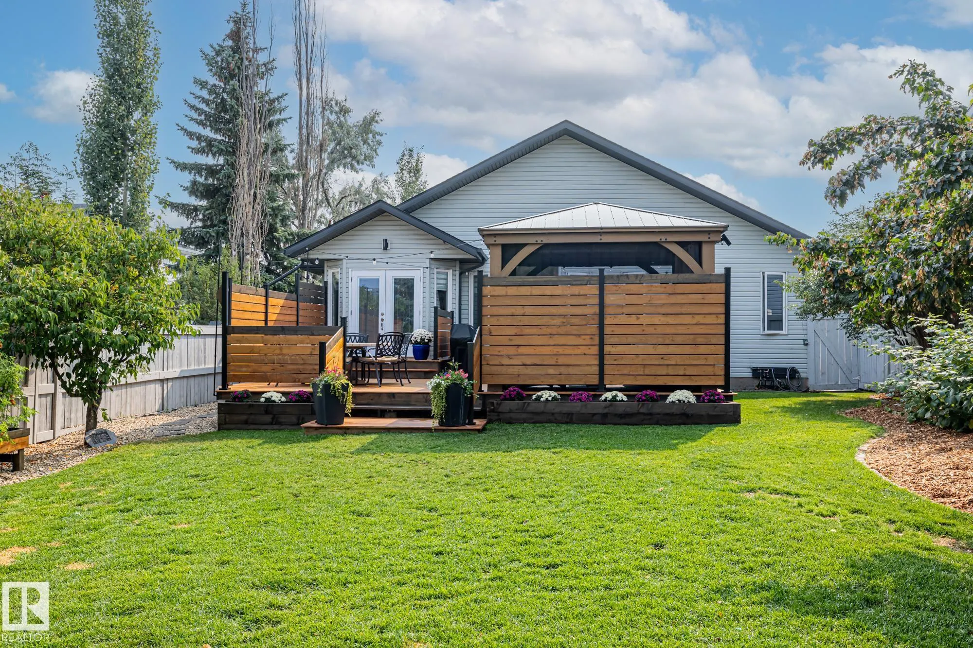 207 WESTMEWS Drive