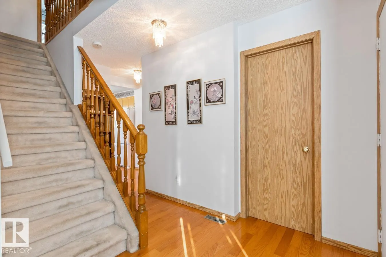 15 RITCHIE Way