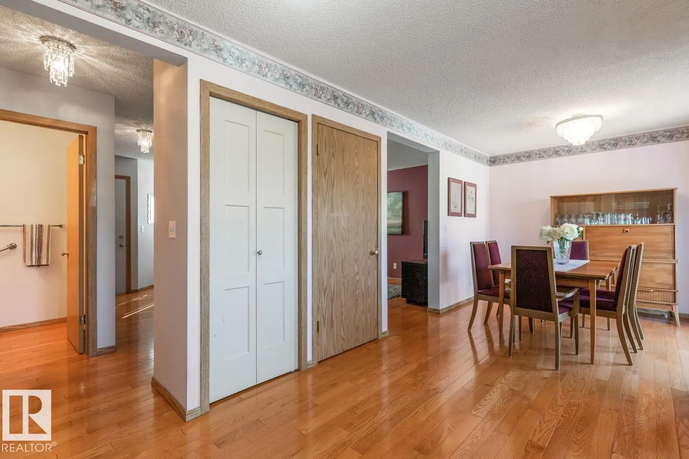 15 RITCHIE Way