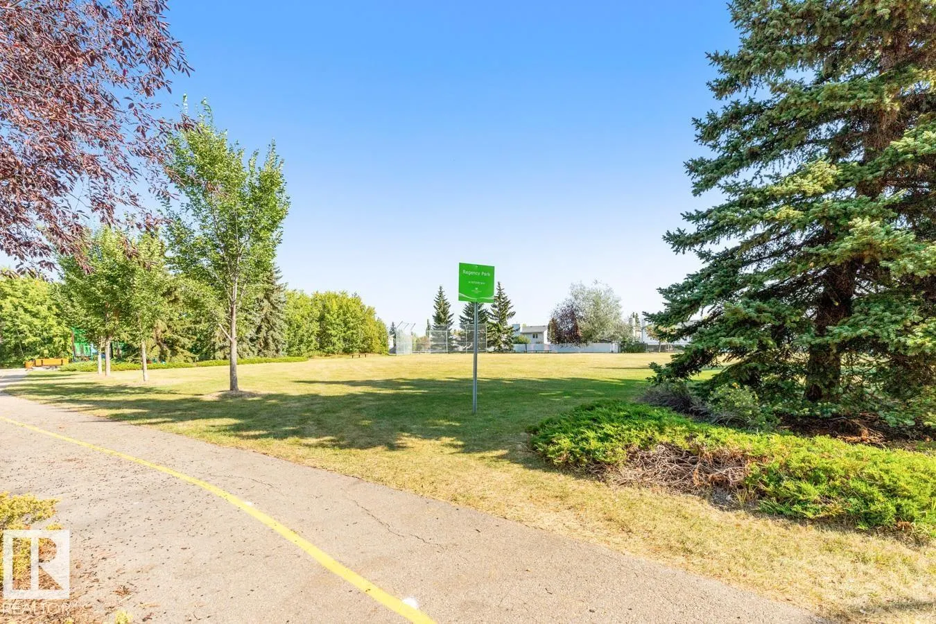 15 RITCHIE Way