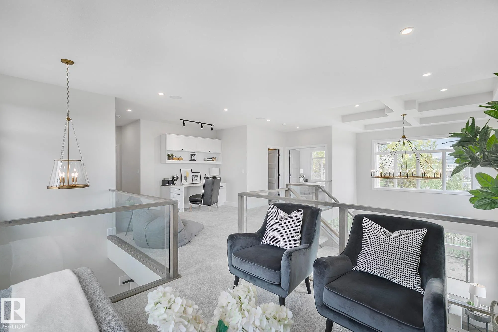 5604 CAUTLEY COVE Cove