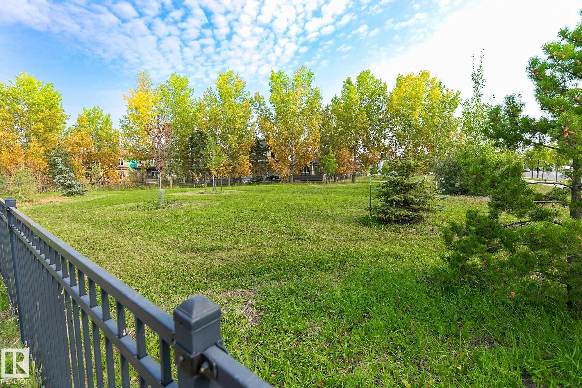 5604 CAUTLEY COVE Cove