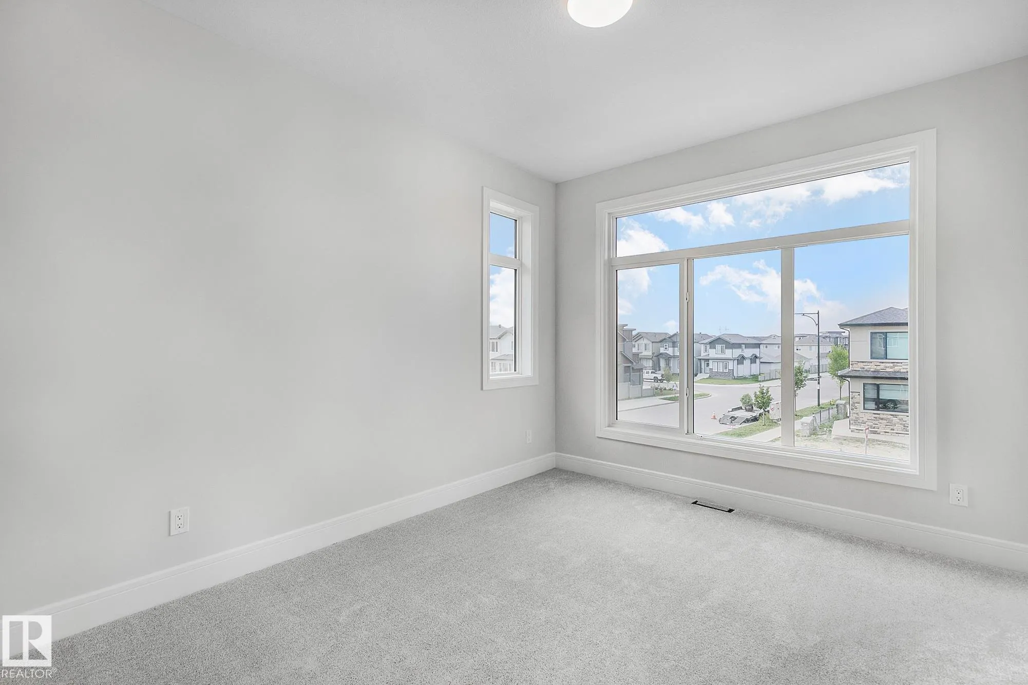 5604 CAUTLEY COVE Cove