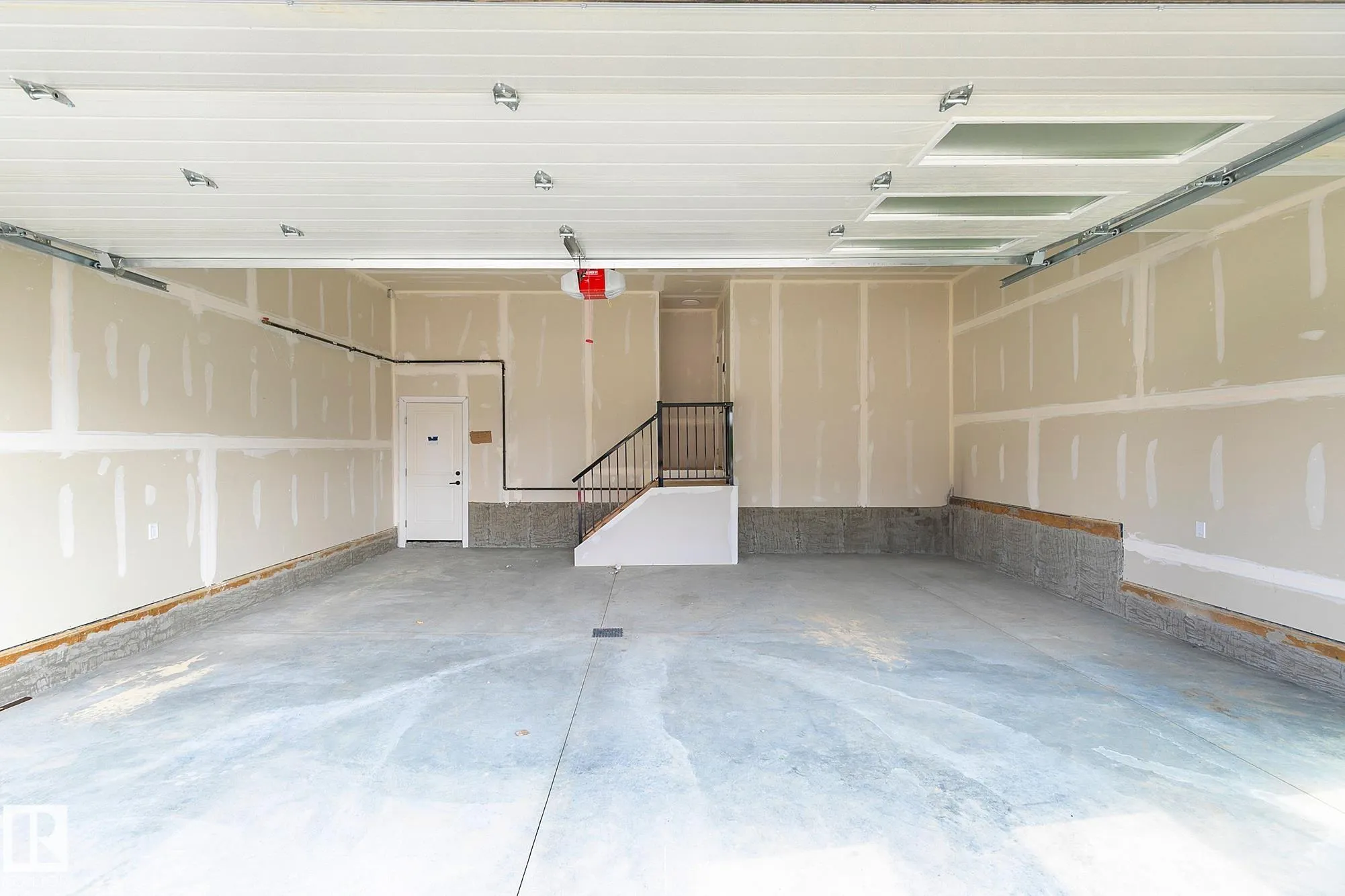 5604 CAUTLEY COVE Cove
