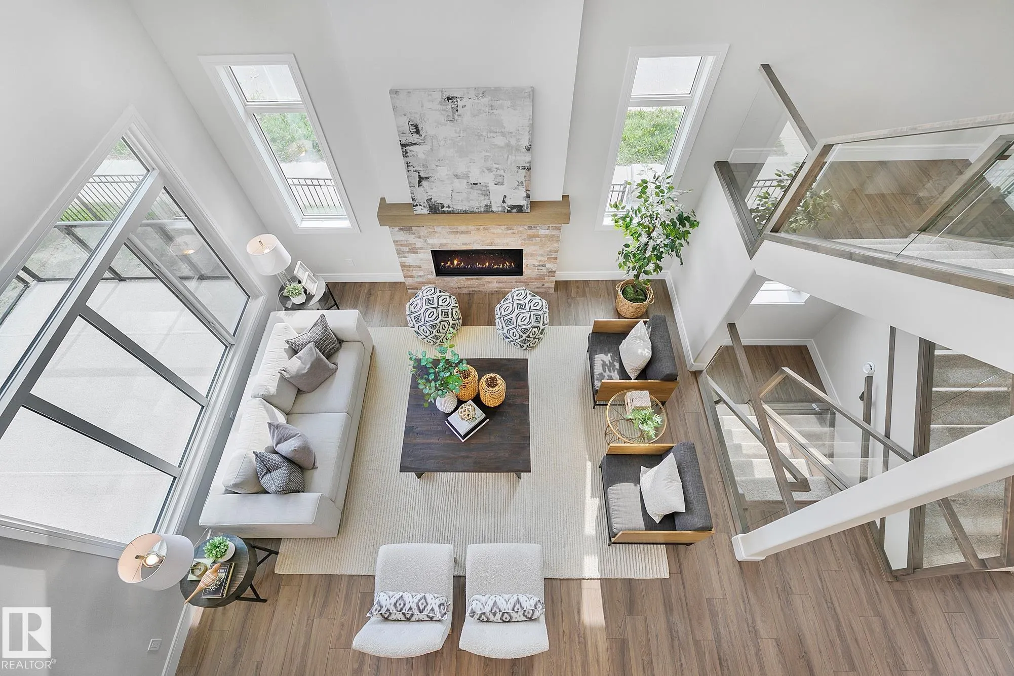 5604 CAUTLEY COVE Cove