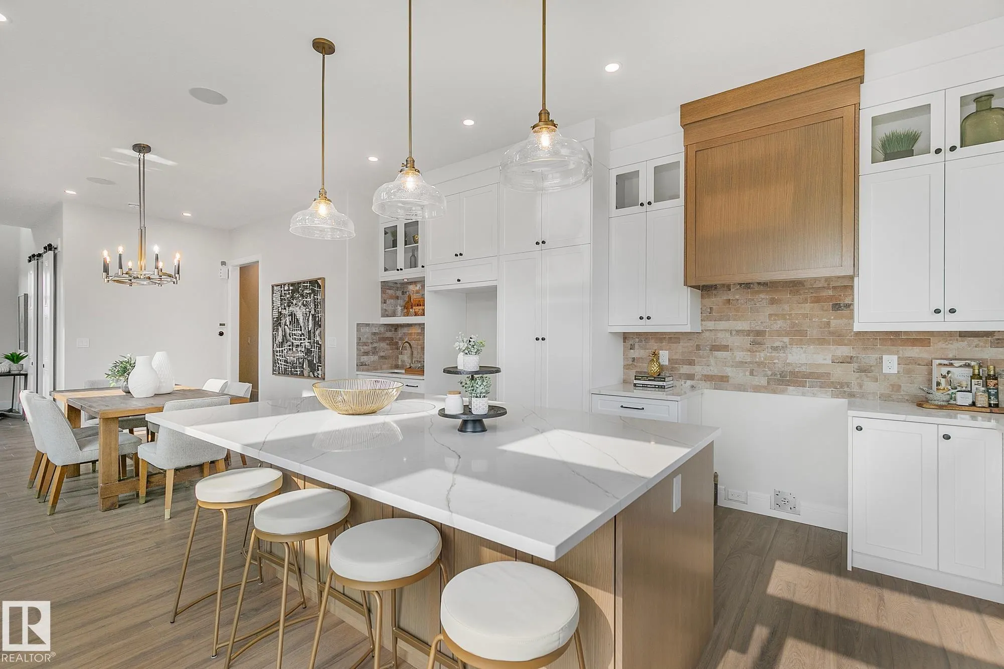 5604 CAUTLEY COVE Cove