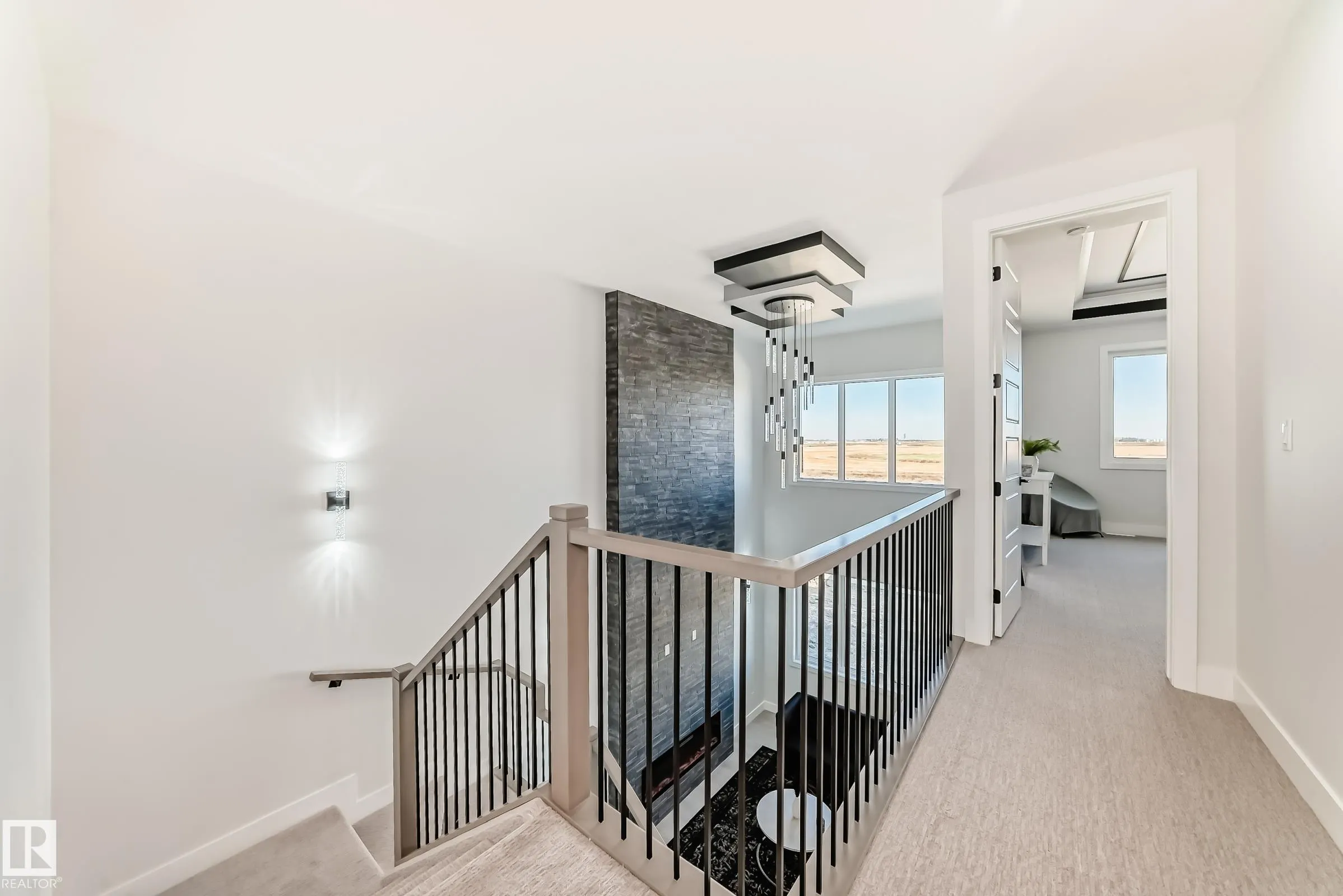4 Edgefield Way