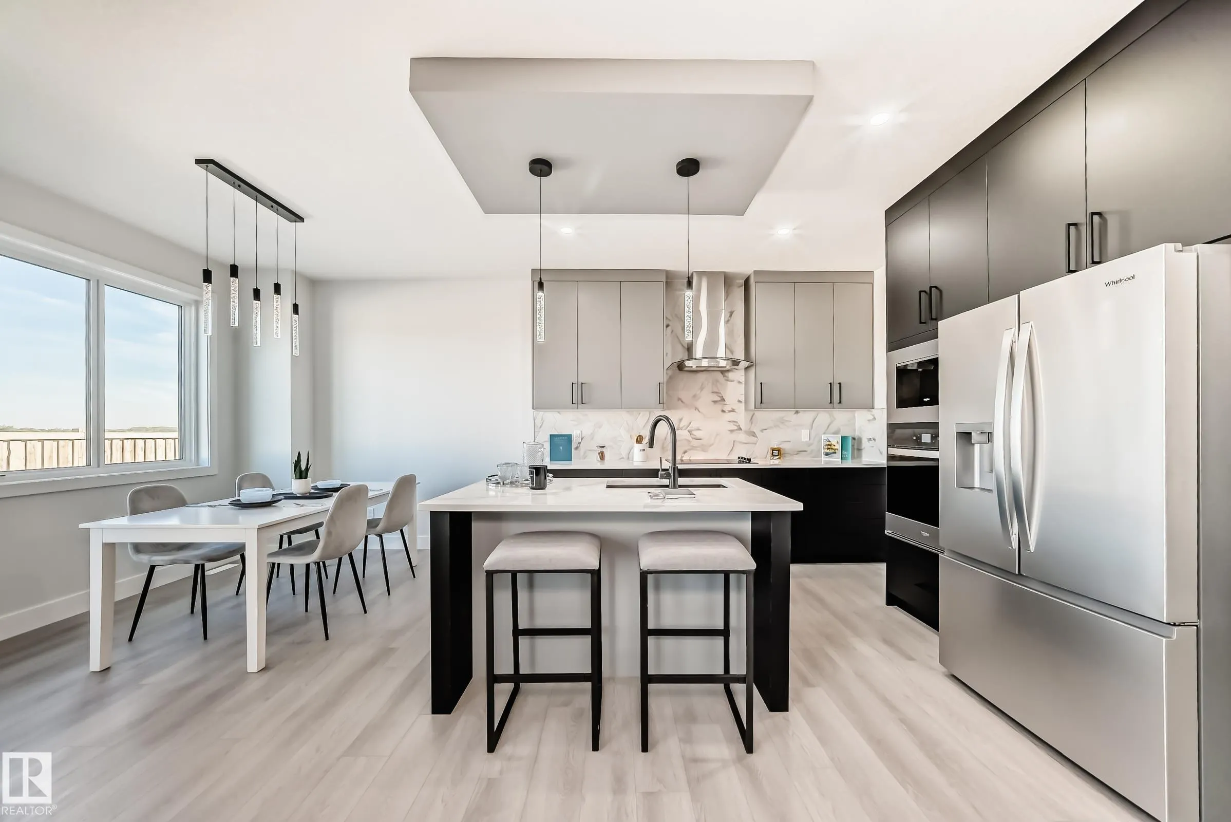4 Edgefield Way