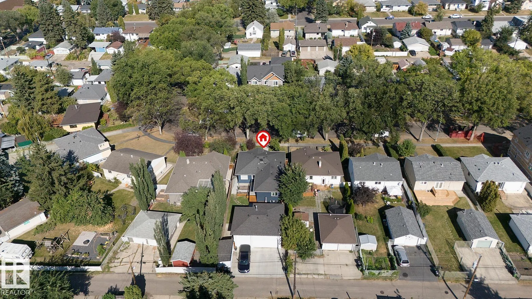 9767 65 Avenue