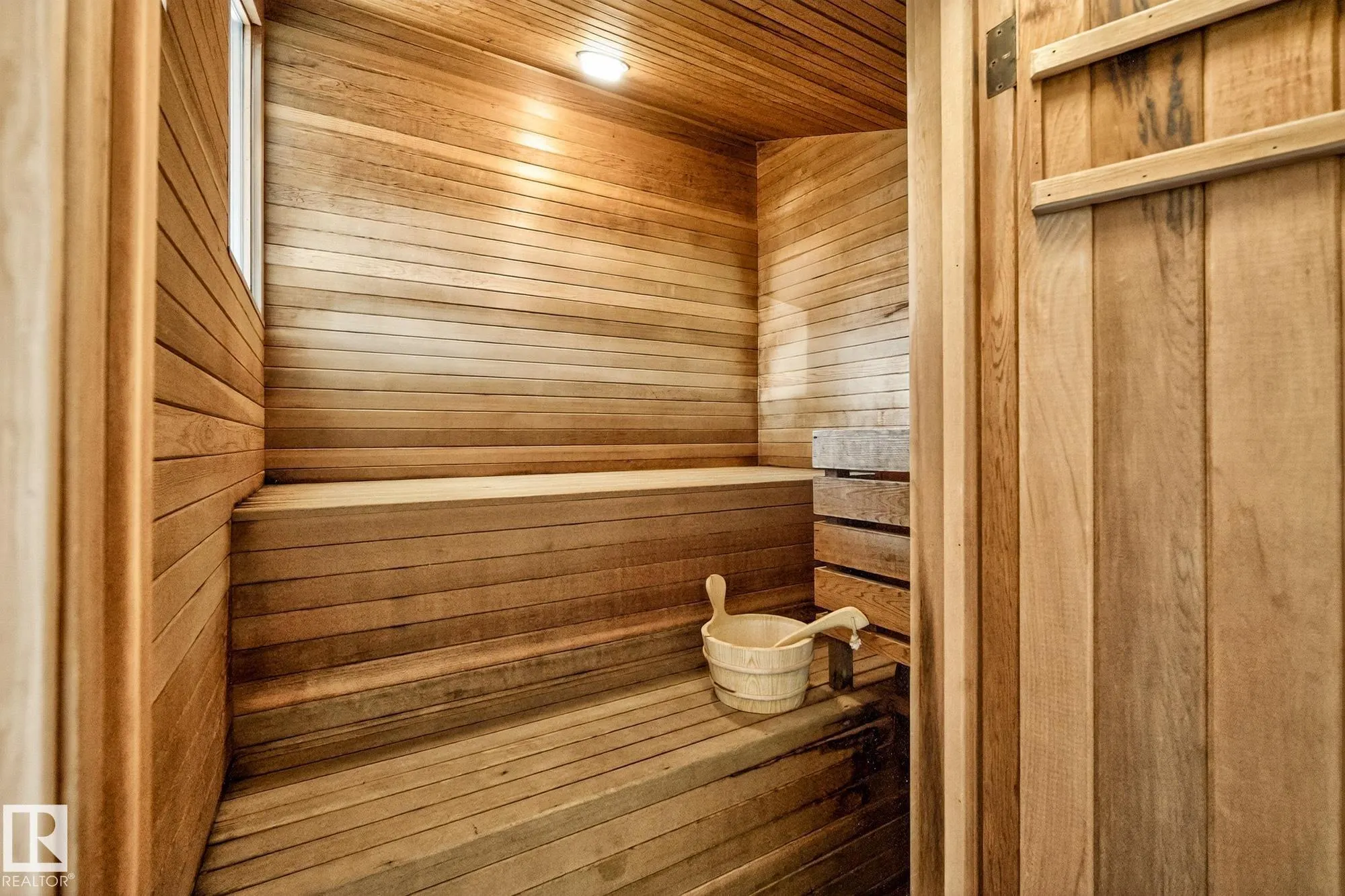 139 SILVER Beach