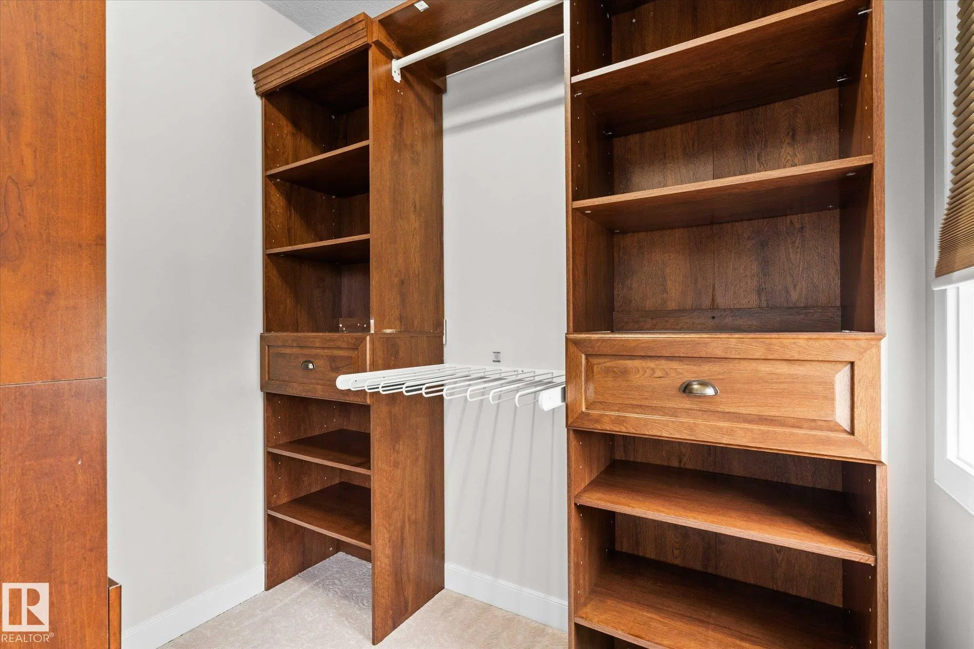 77 SPRUCE RIDGE Drive