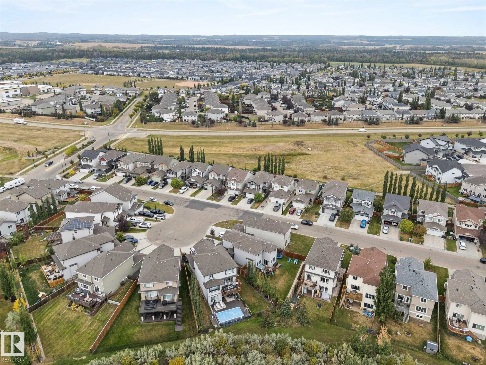 77 SPRUCE RIDGE Drive