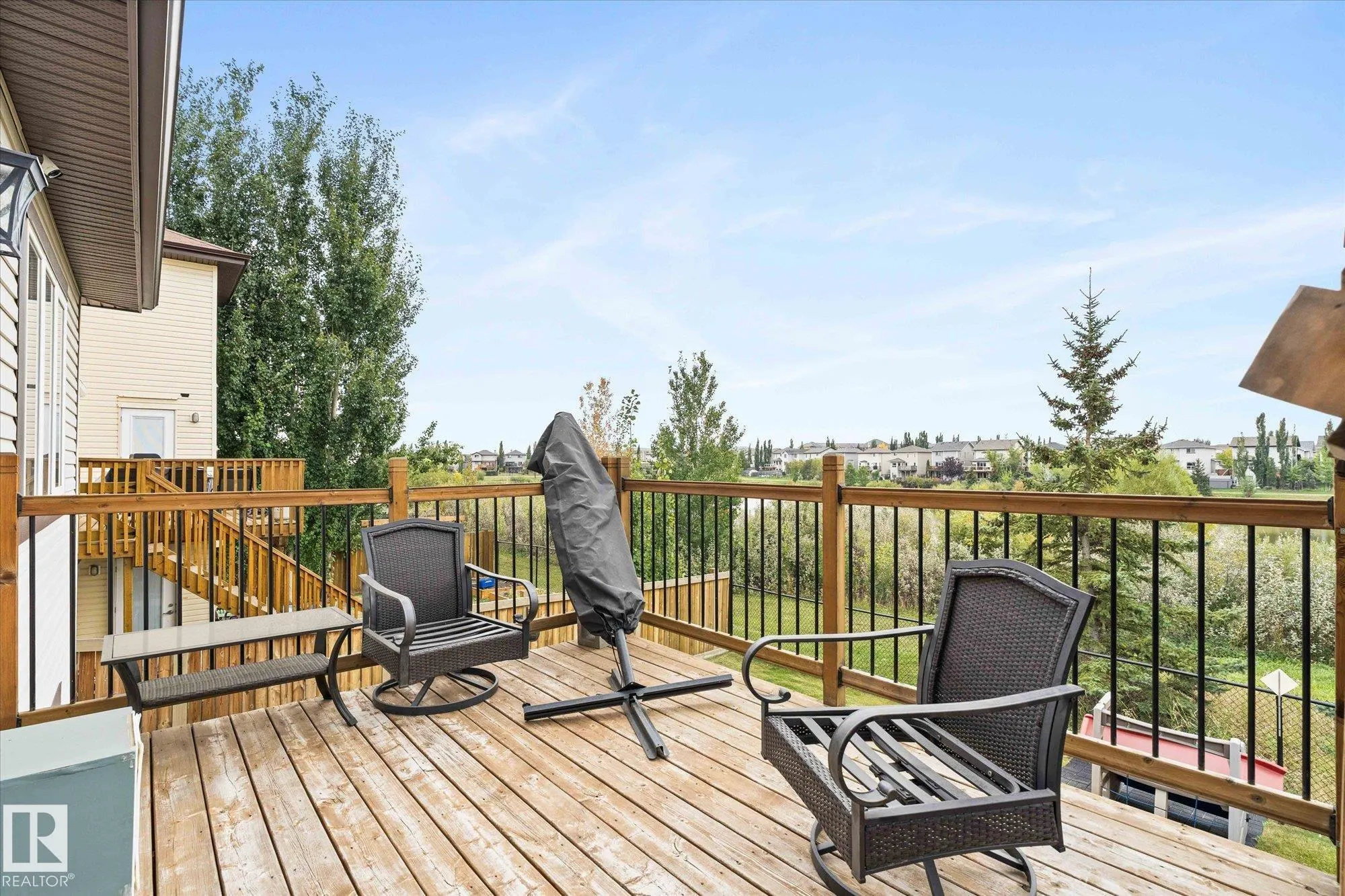 77 SPRUCE RIDGE Drive