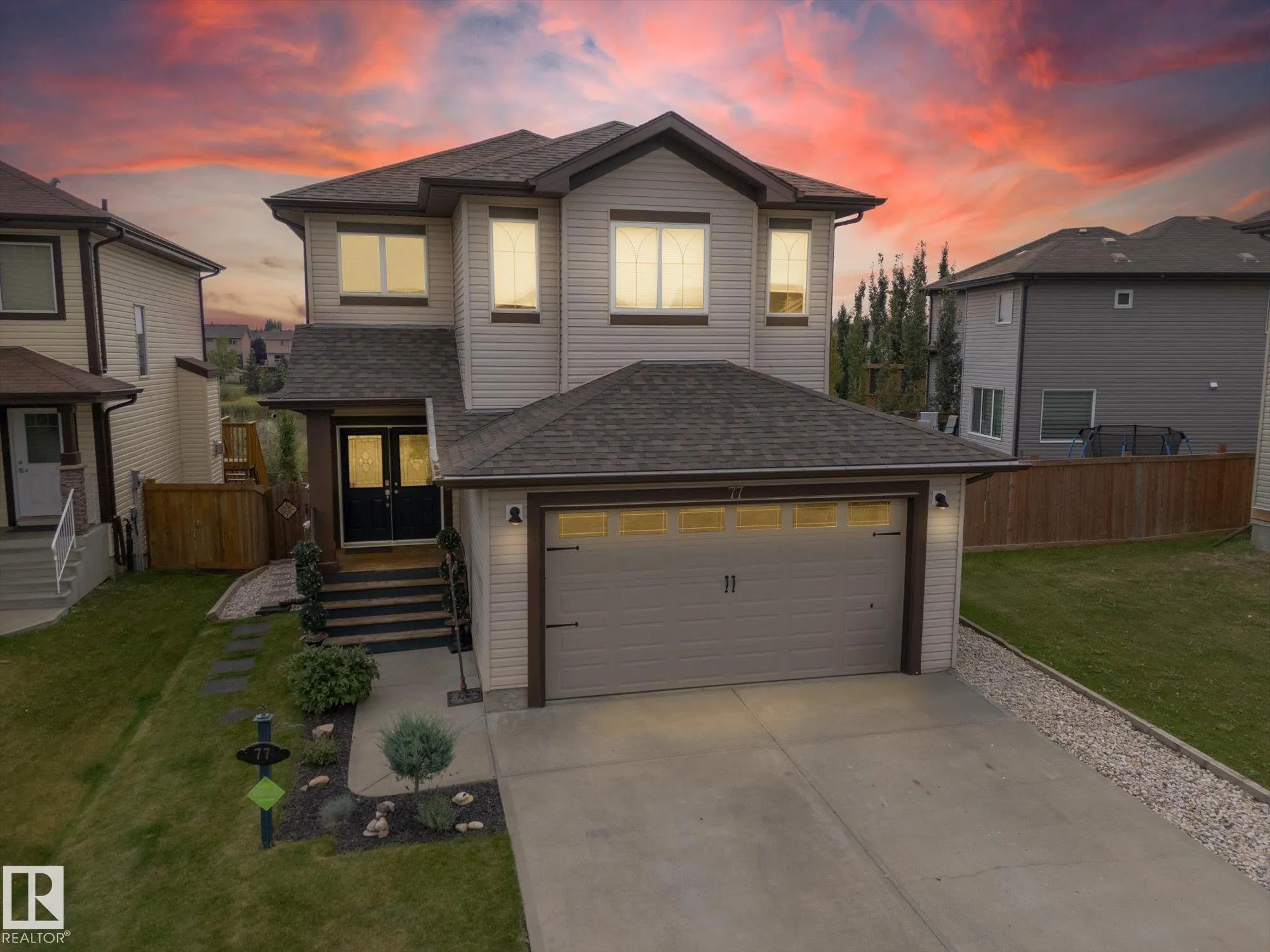 77 SPRUCE RIDGE Drive