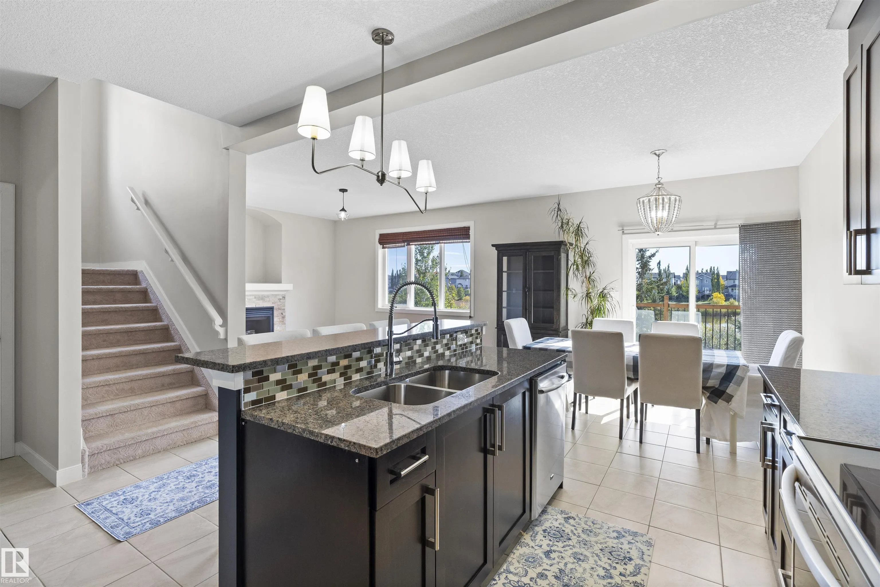 77 SPRUCE RIDGE Drive