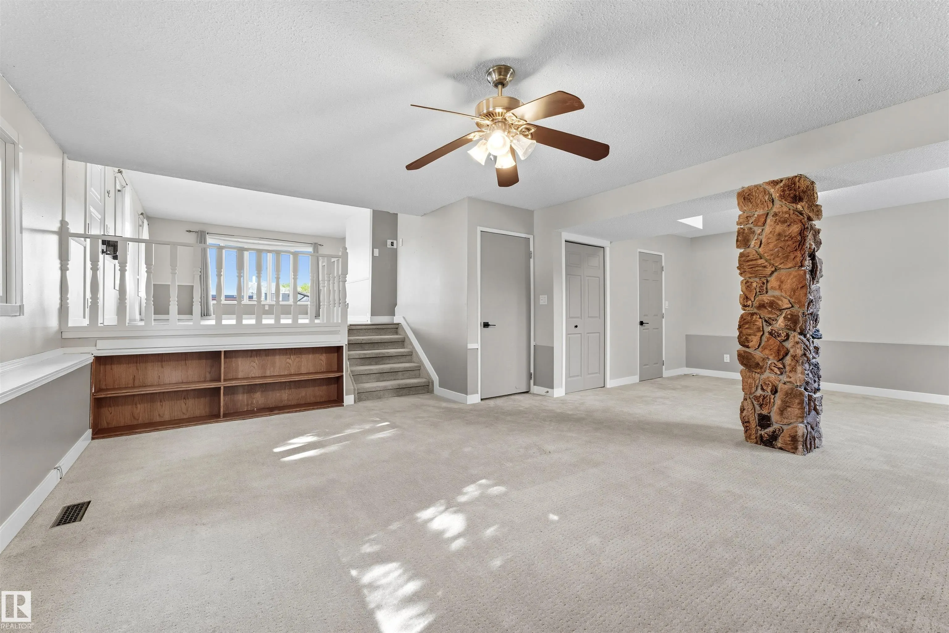 363 HUFFMAN Crescent