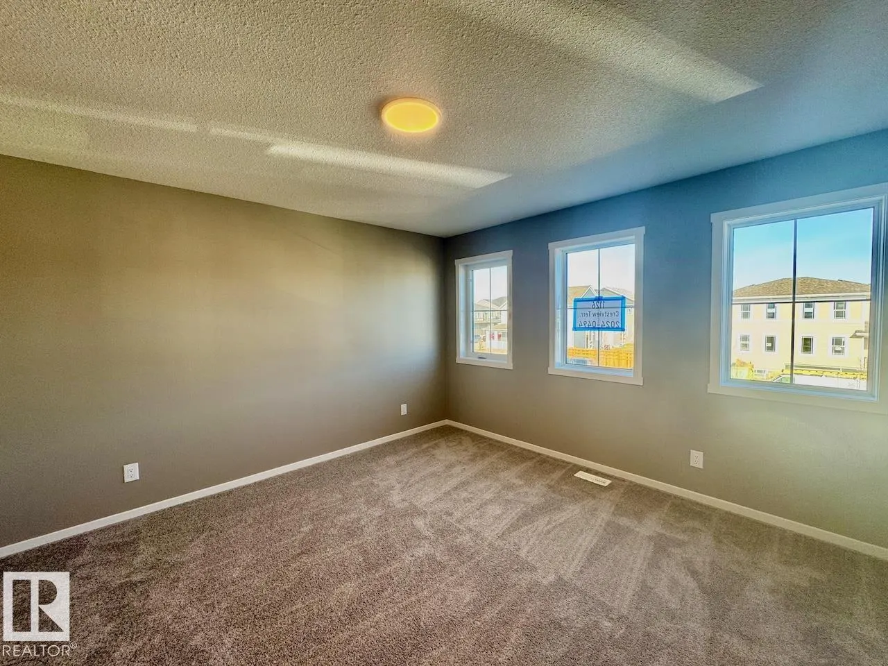 1126 Crestview Terrace