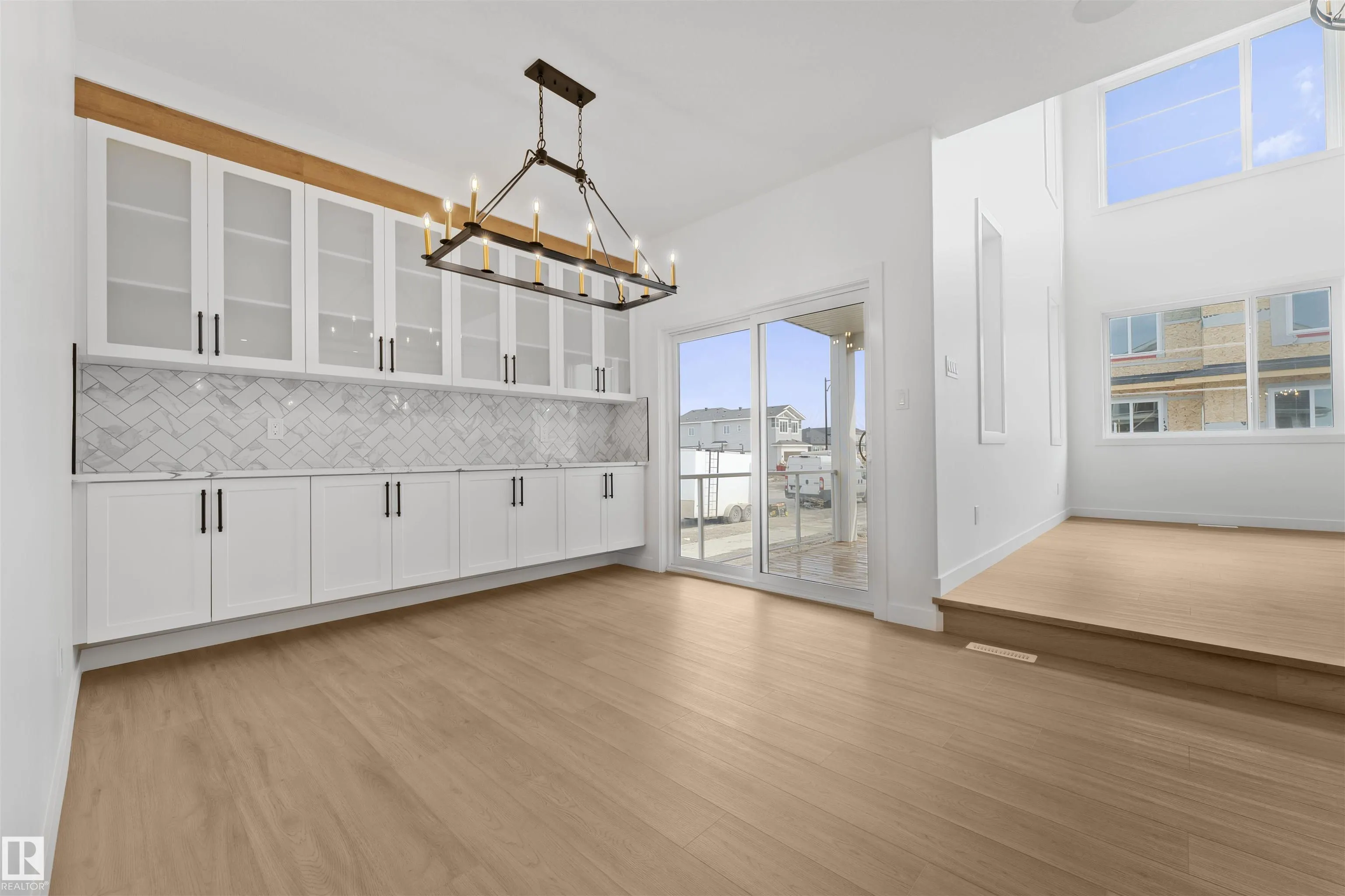 57 ELDRIDGE Point(e)