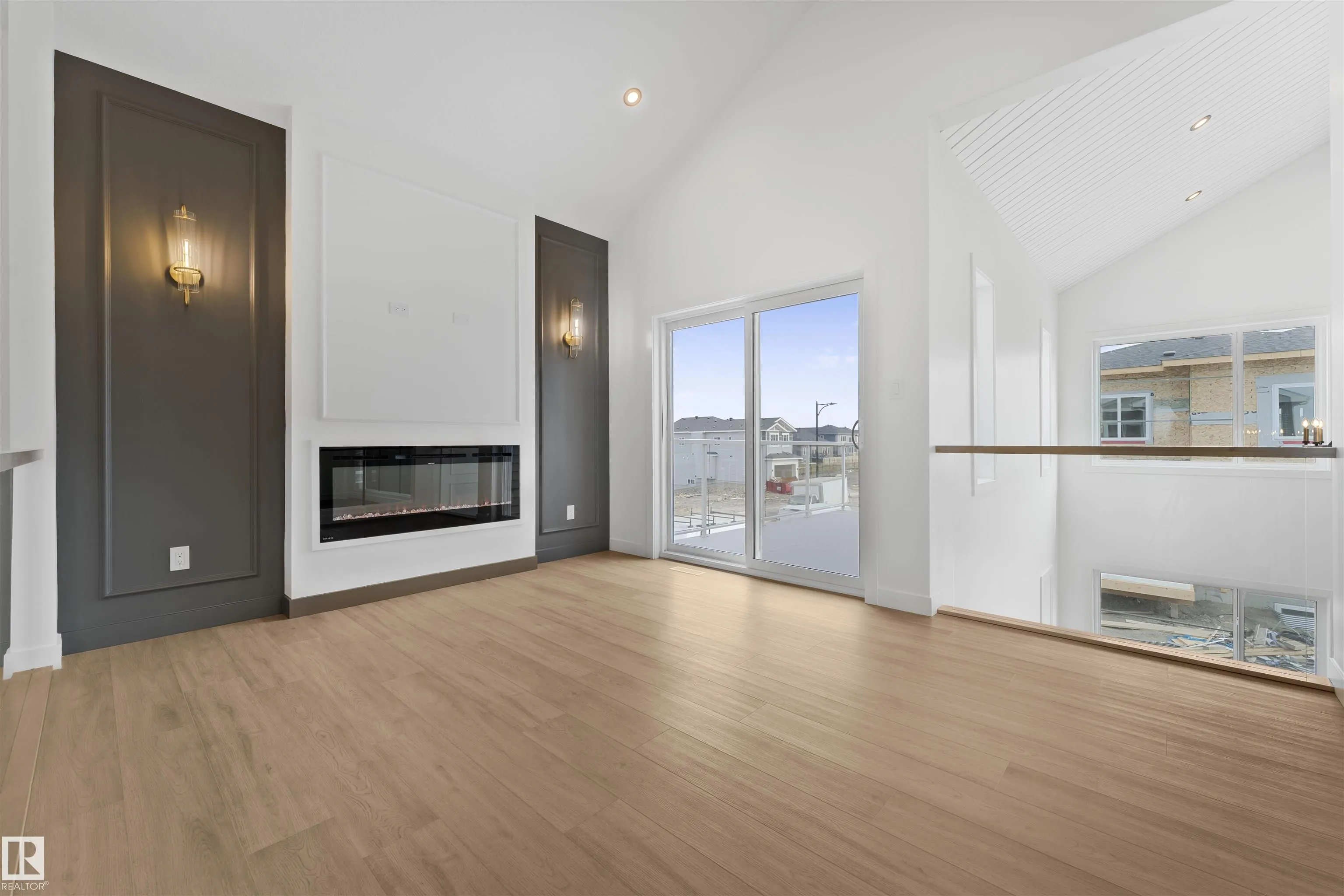 57 ELDRIDGE Point(e)