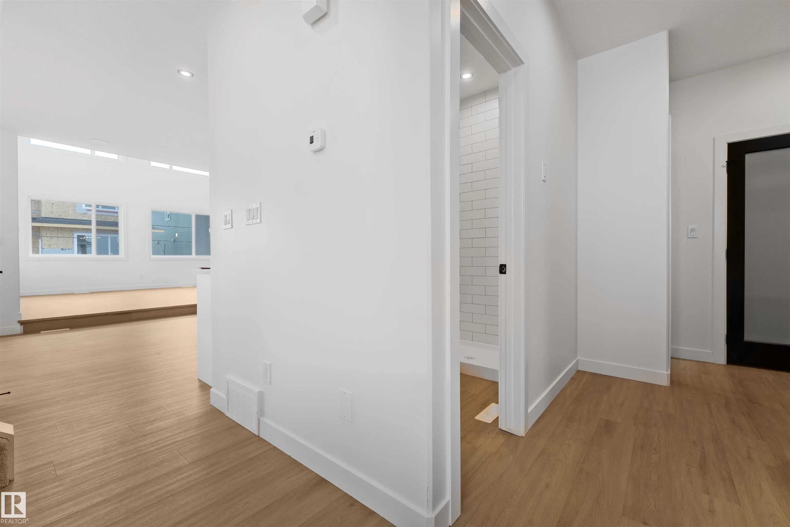 57 ELDRIDGE Point(e)