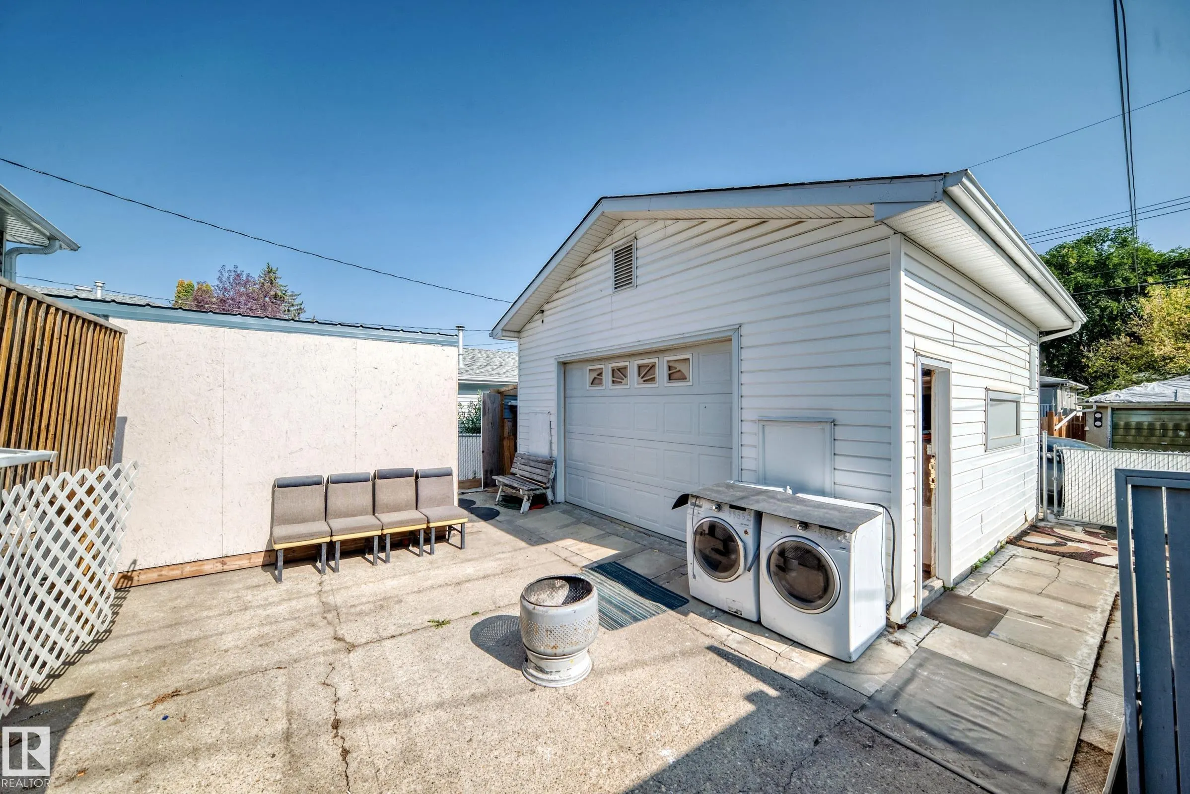 12111 92 Street