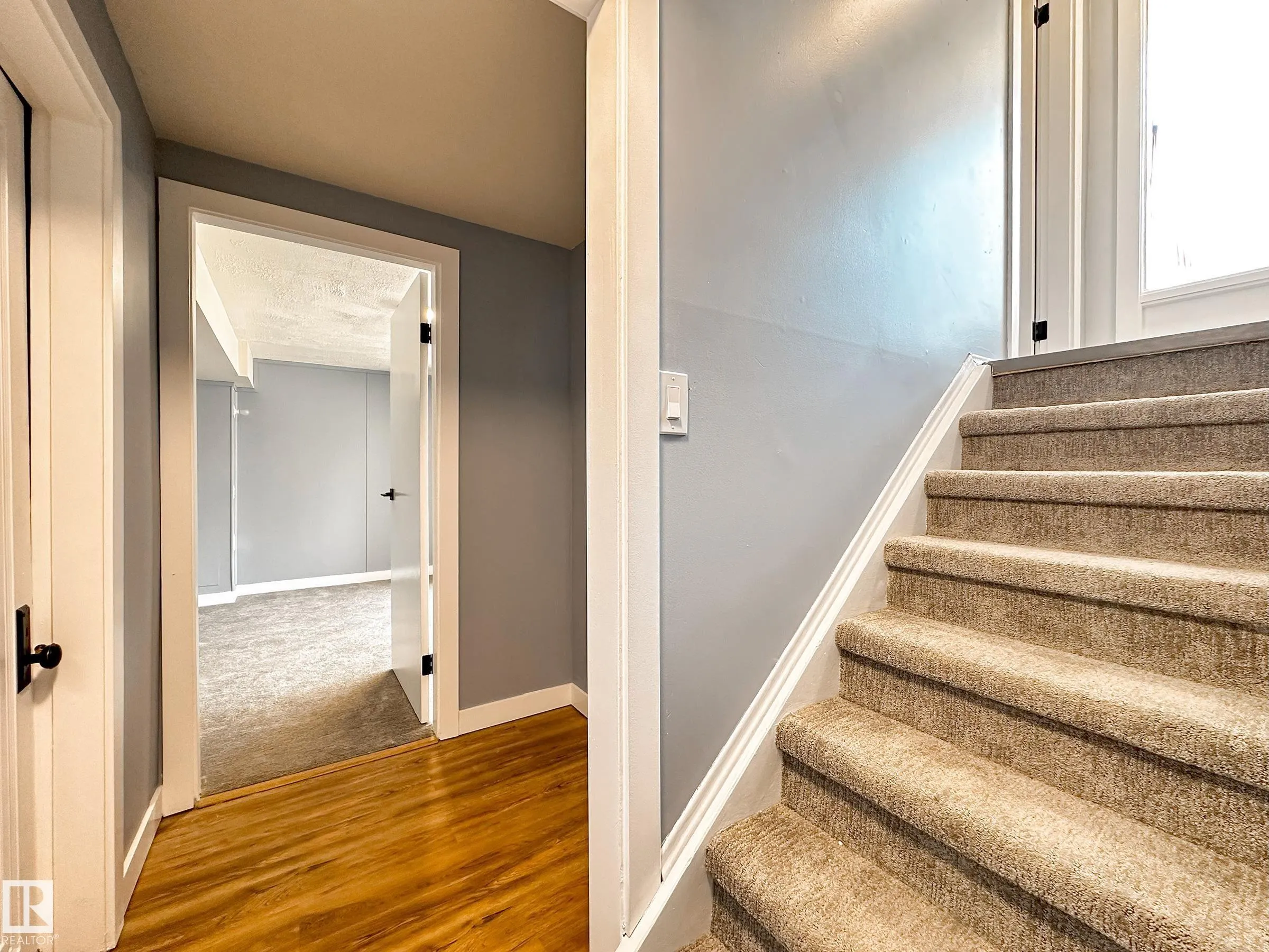 862 ERIN Place