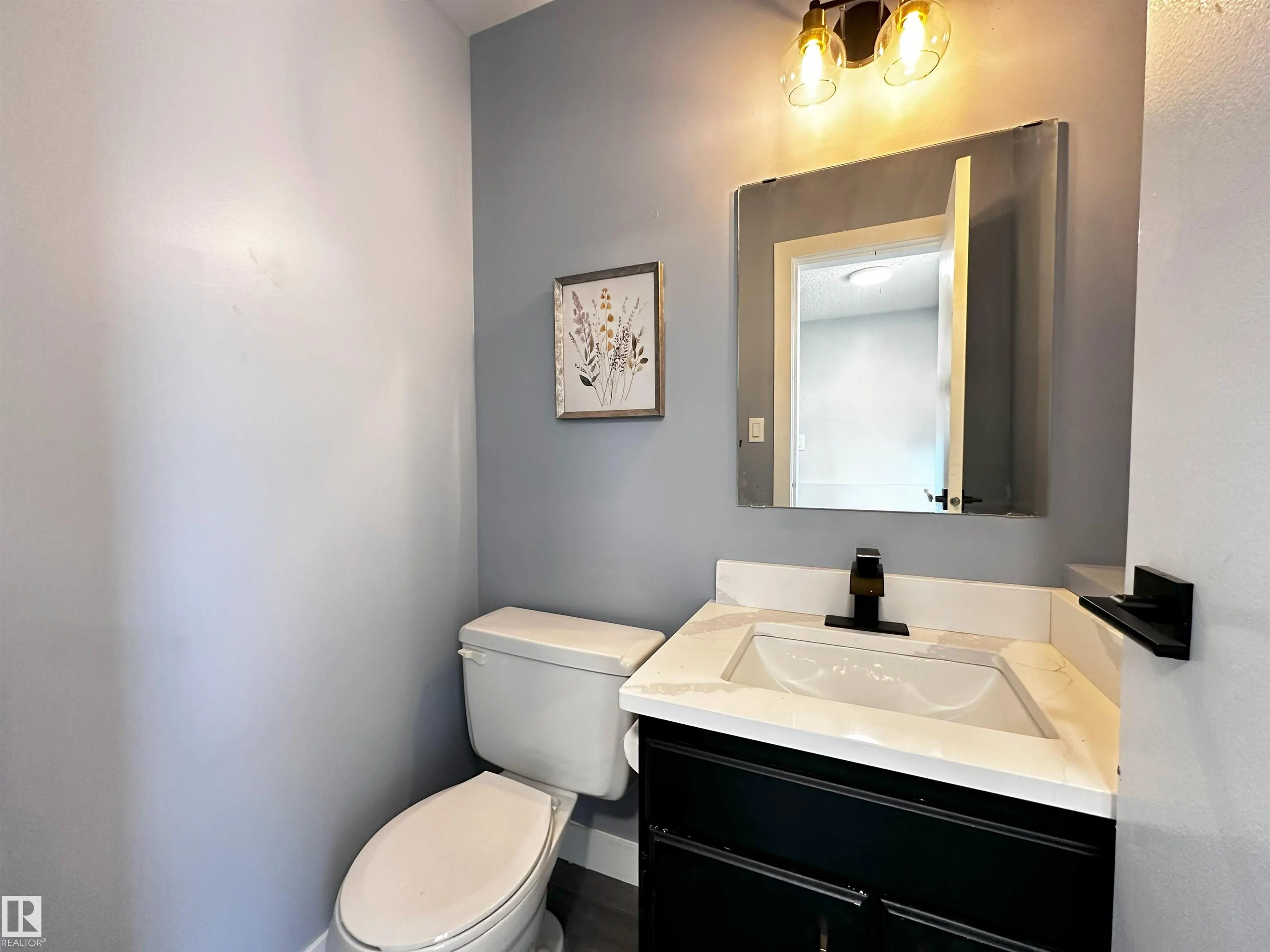862 ERIN Place