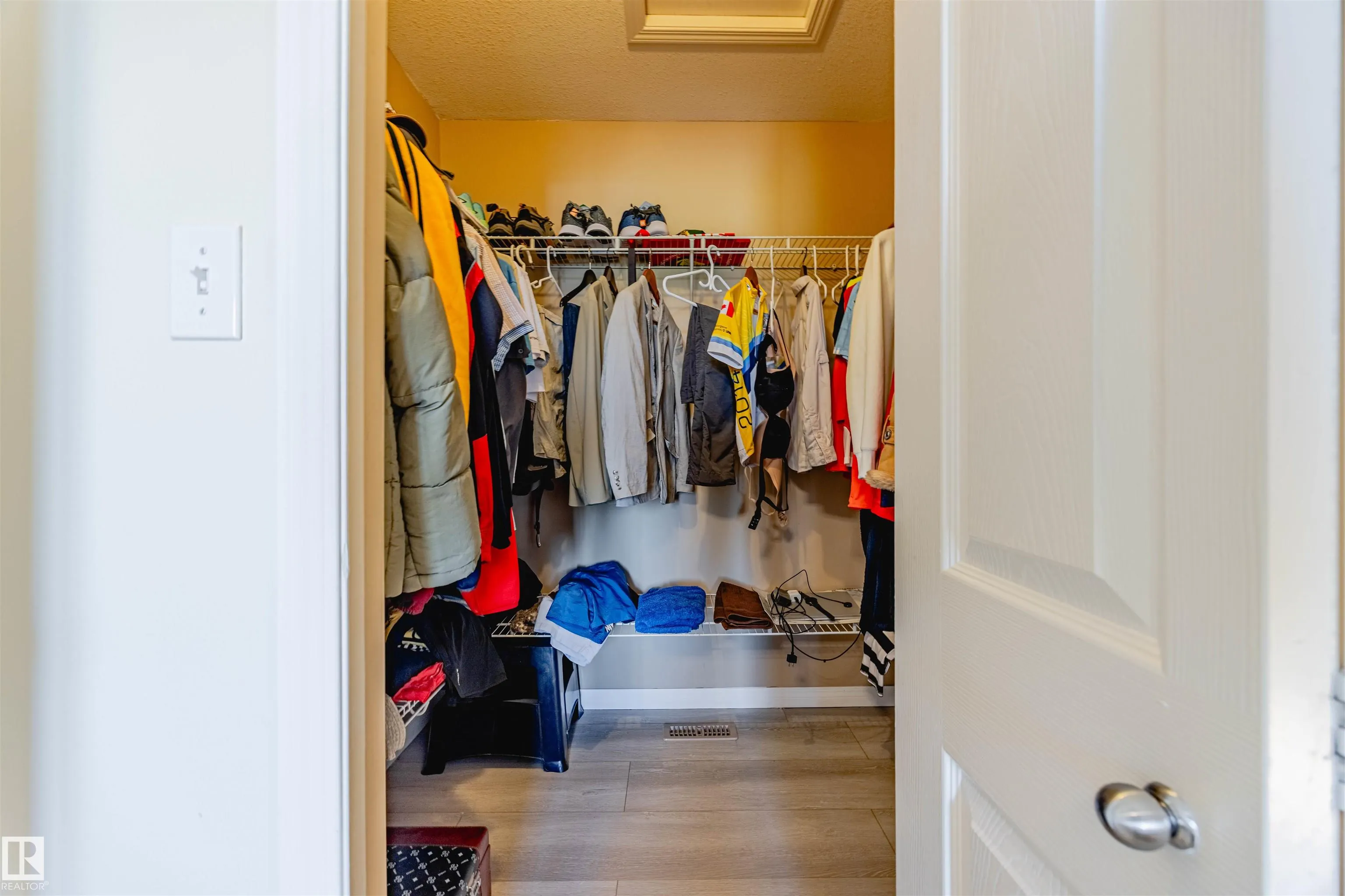 178 BRIDGEPORT Boulevard