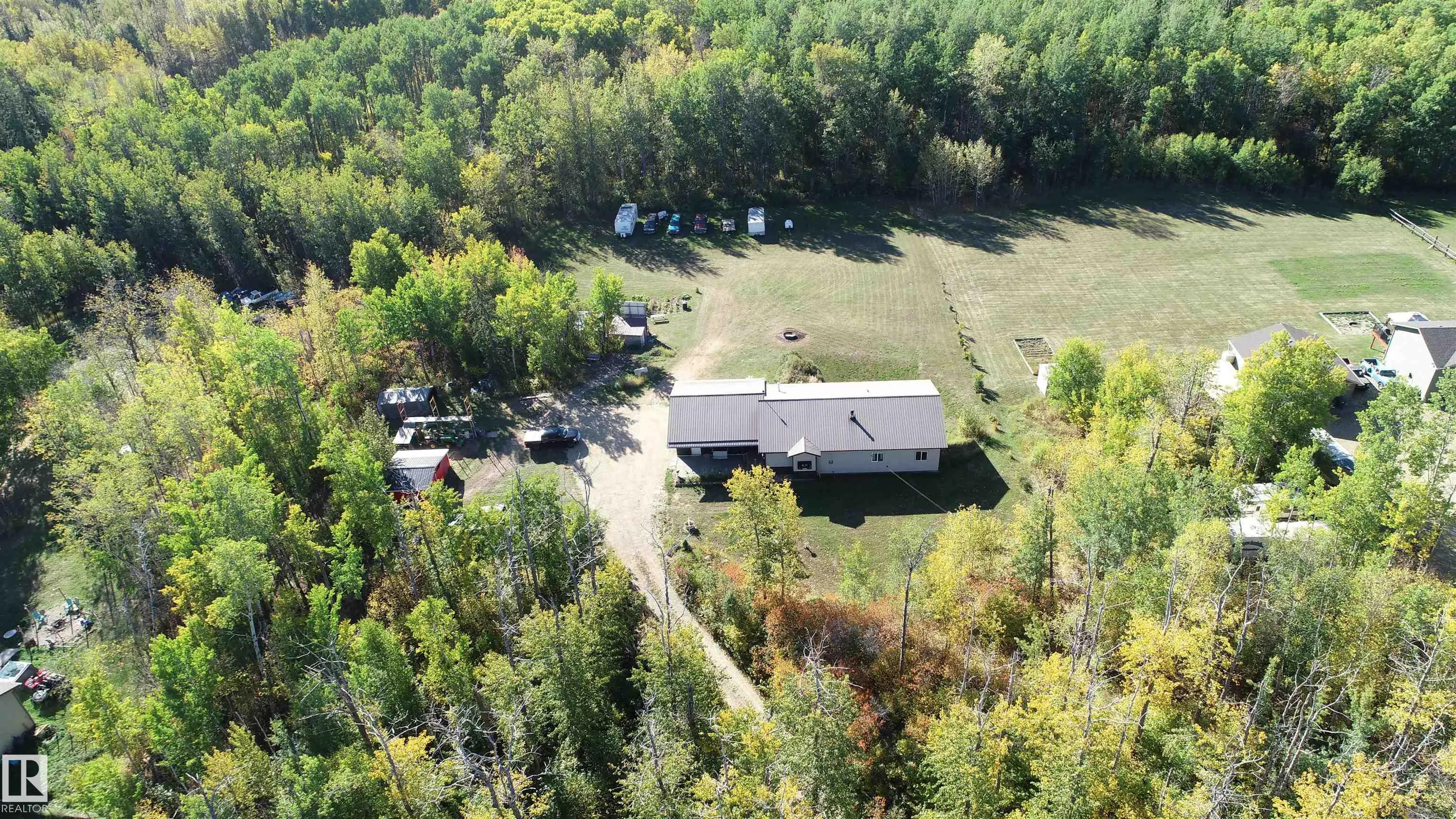 207, 55108 RGE ROAD 15
