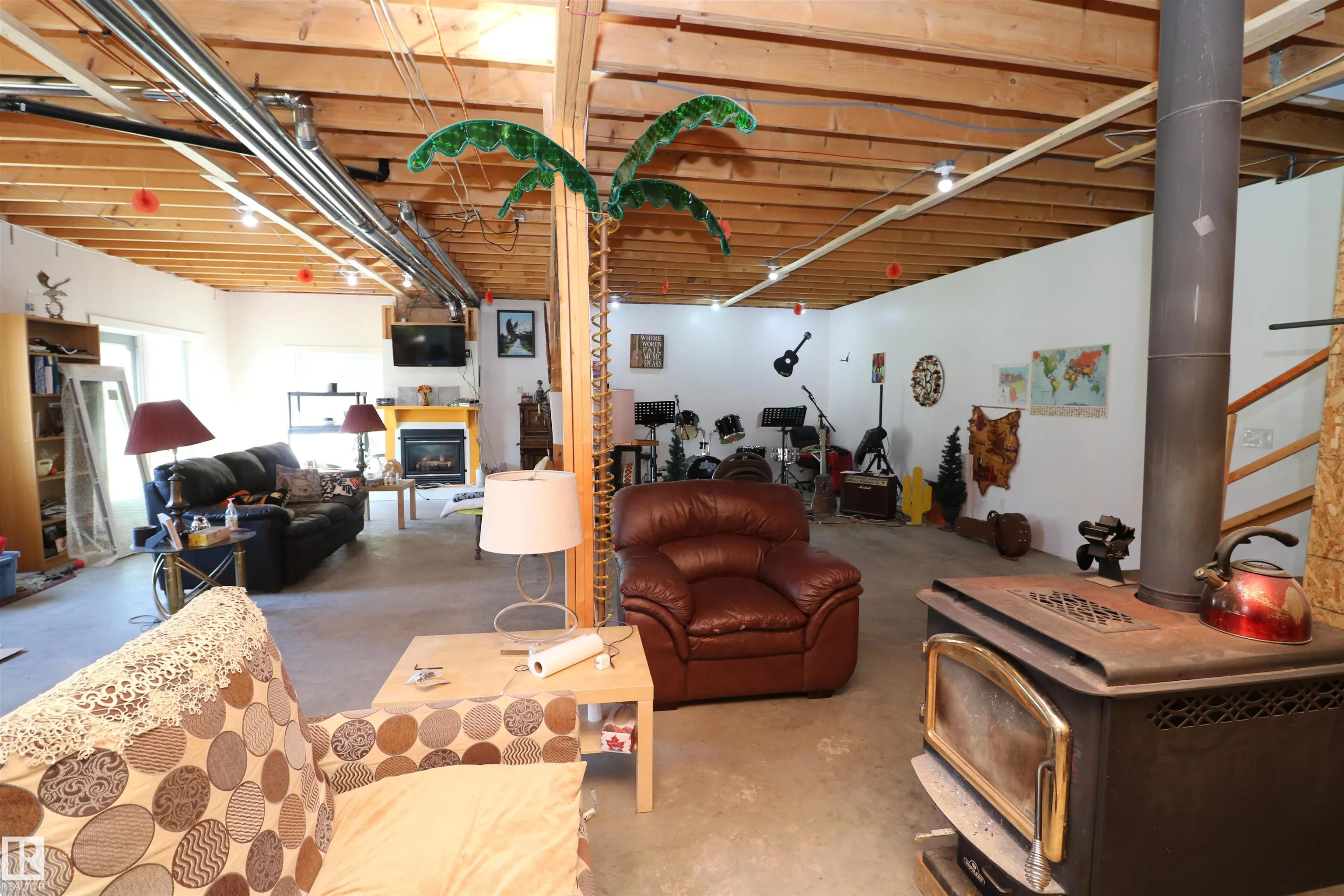 207, 55108 RGE ROAD 15