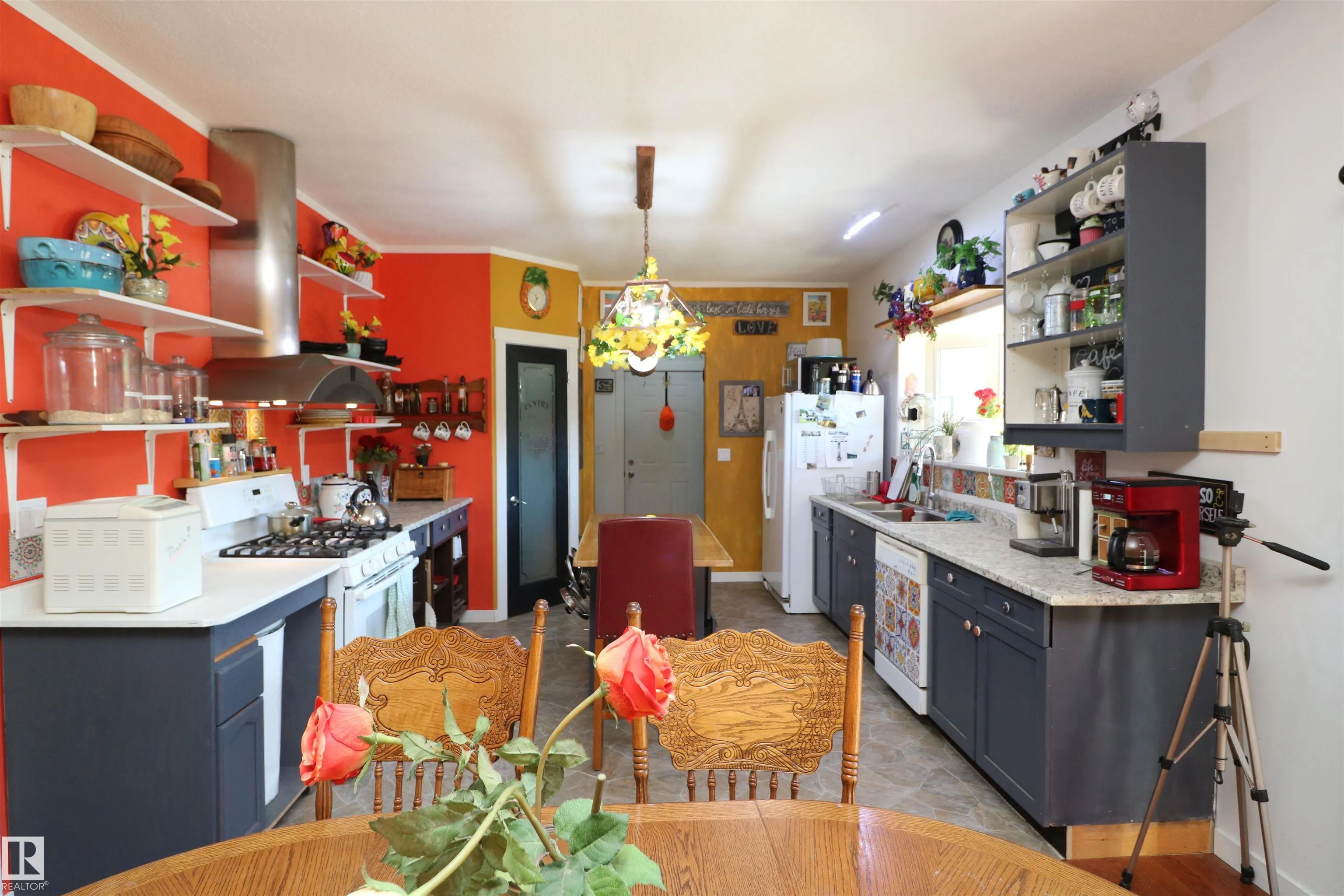 207, 55108 RGE ROAD 15