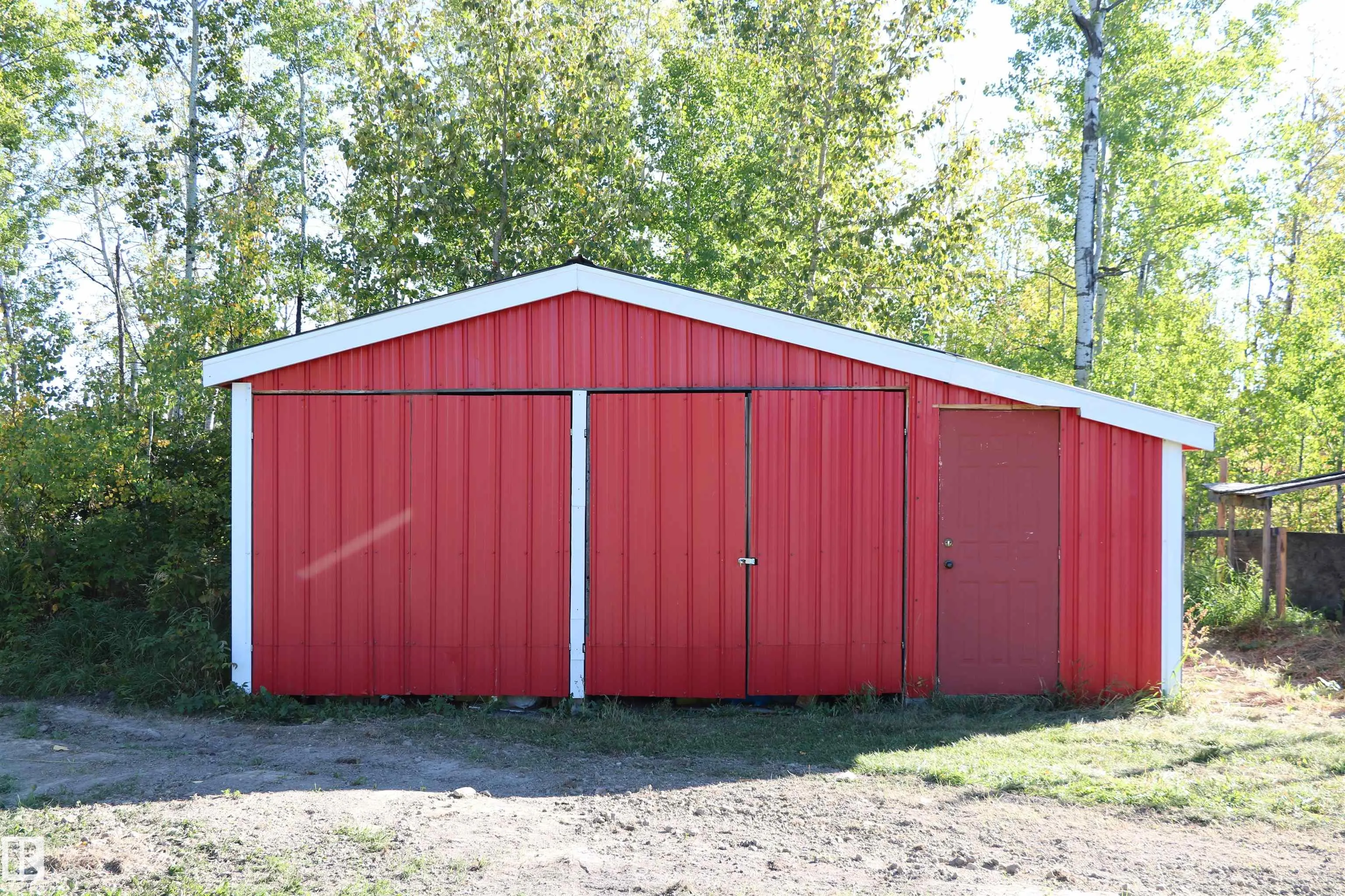 207, 55108 RGE ROAD 15