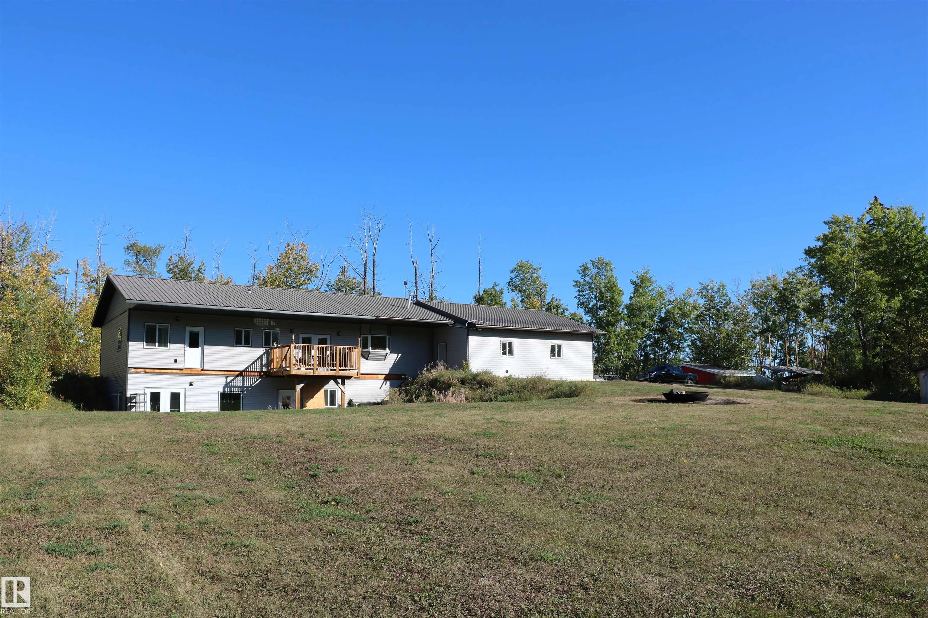 207, 55108 RGE ROAD 15