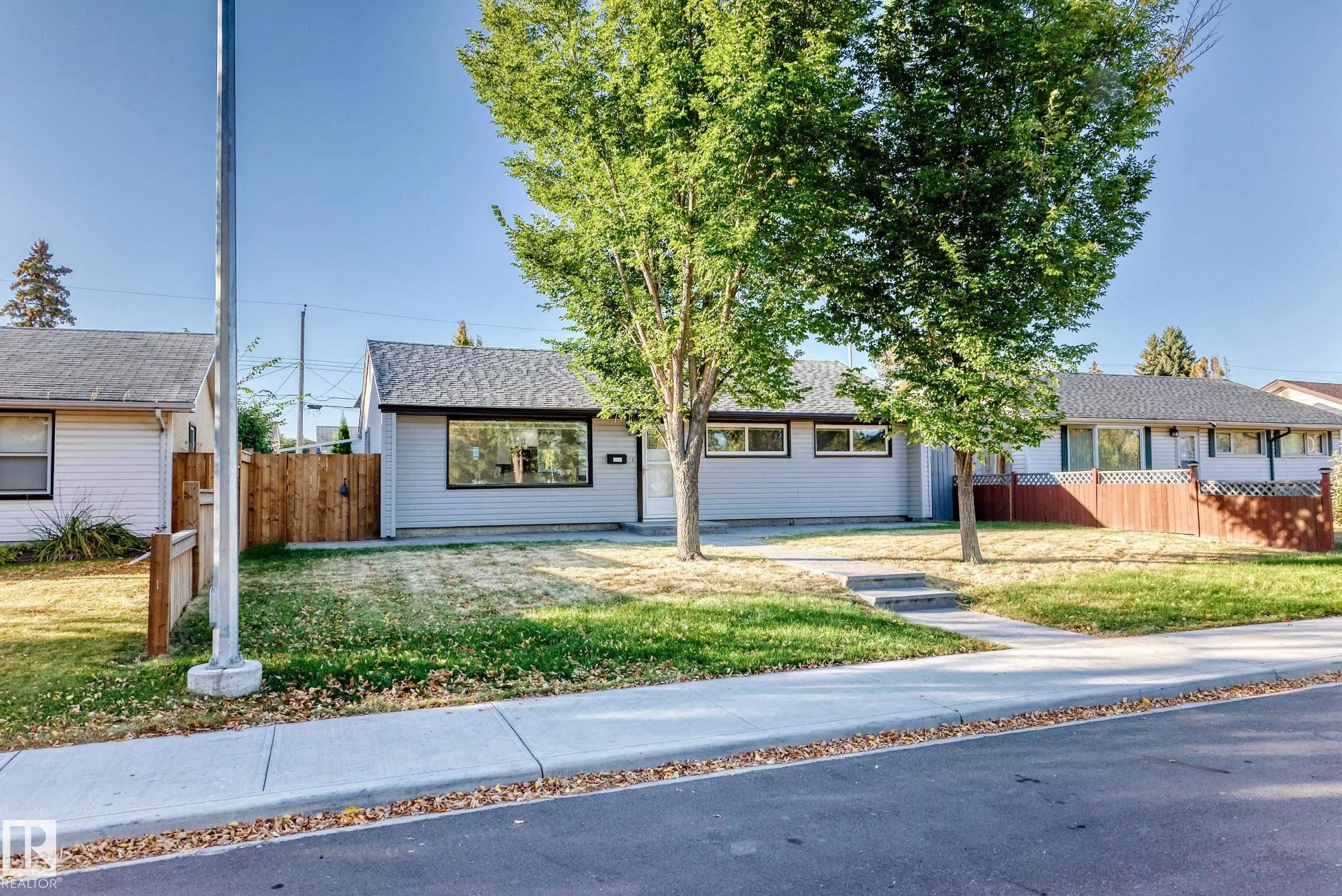 8811 130A Avenue