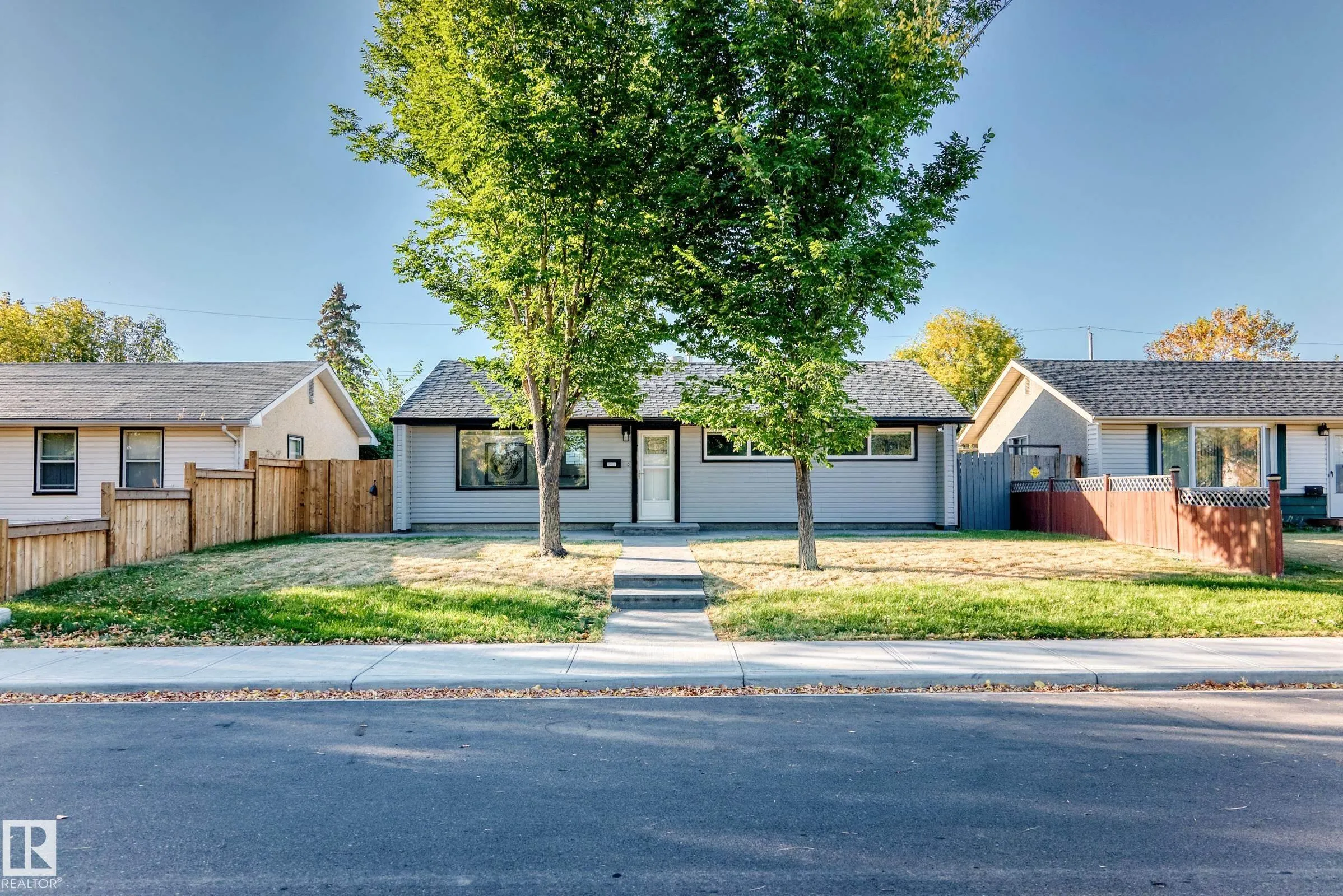 8811 130A Avenue