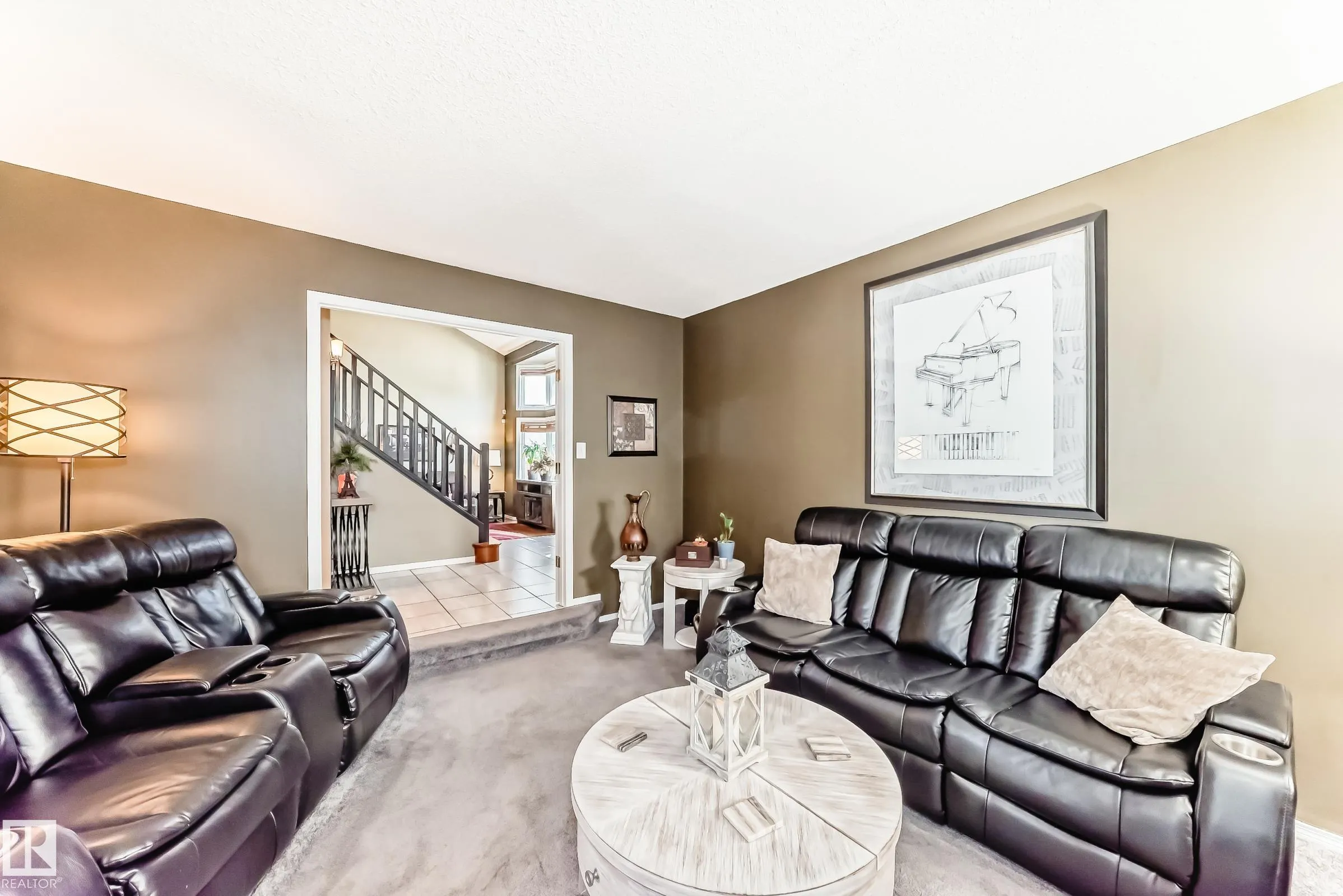 288 ORMSBY Road
