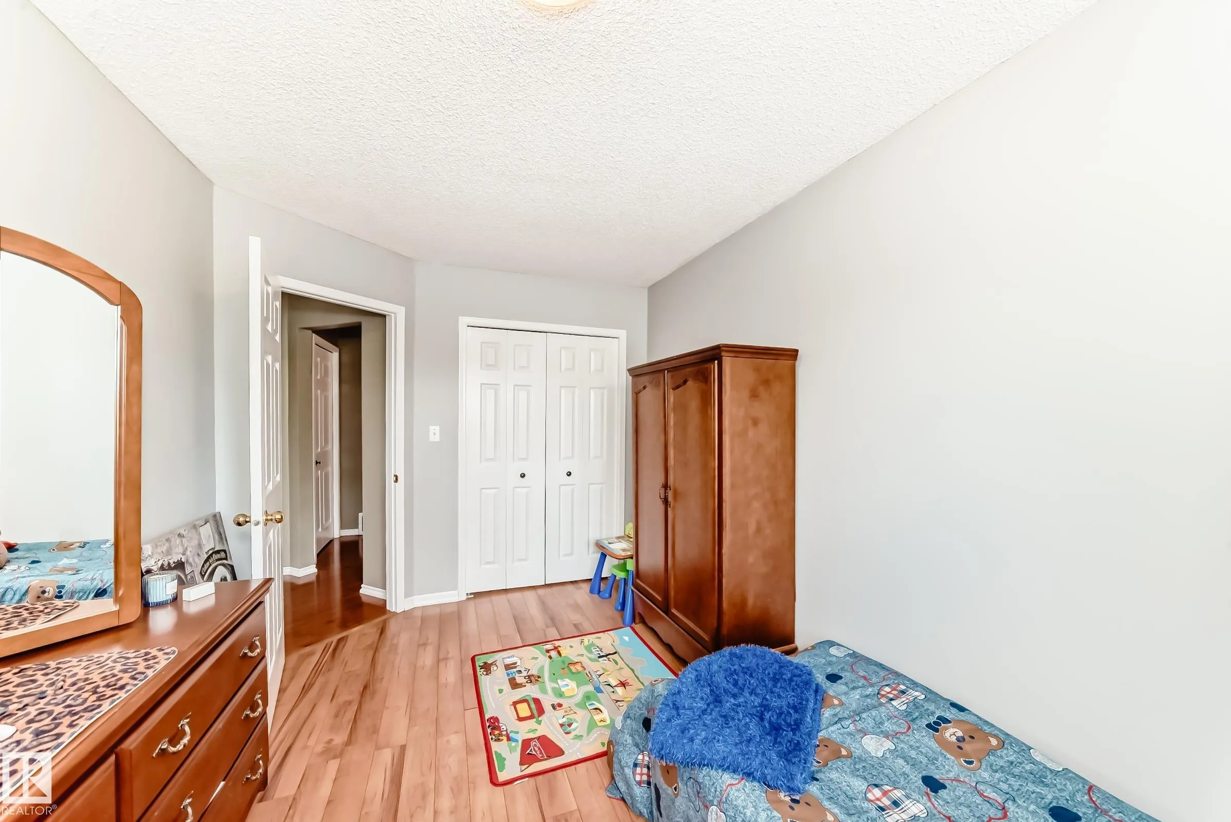 288 ORMSBY Road