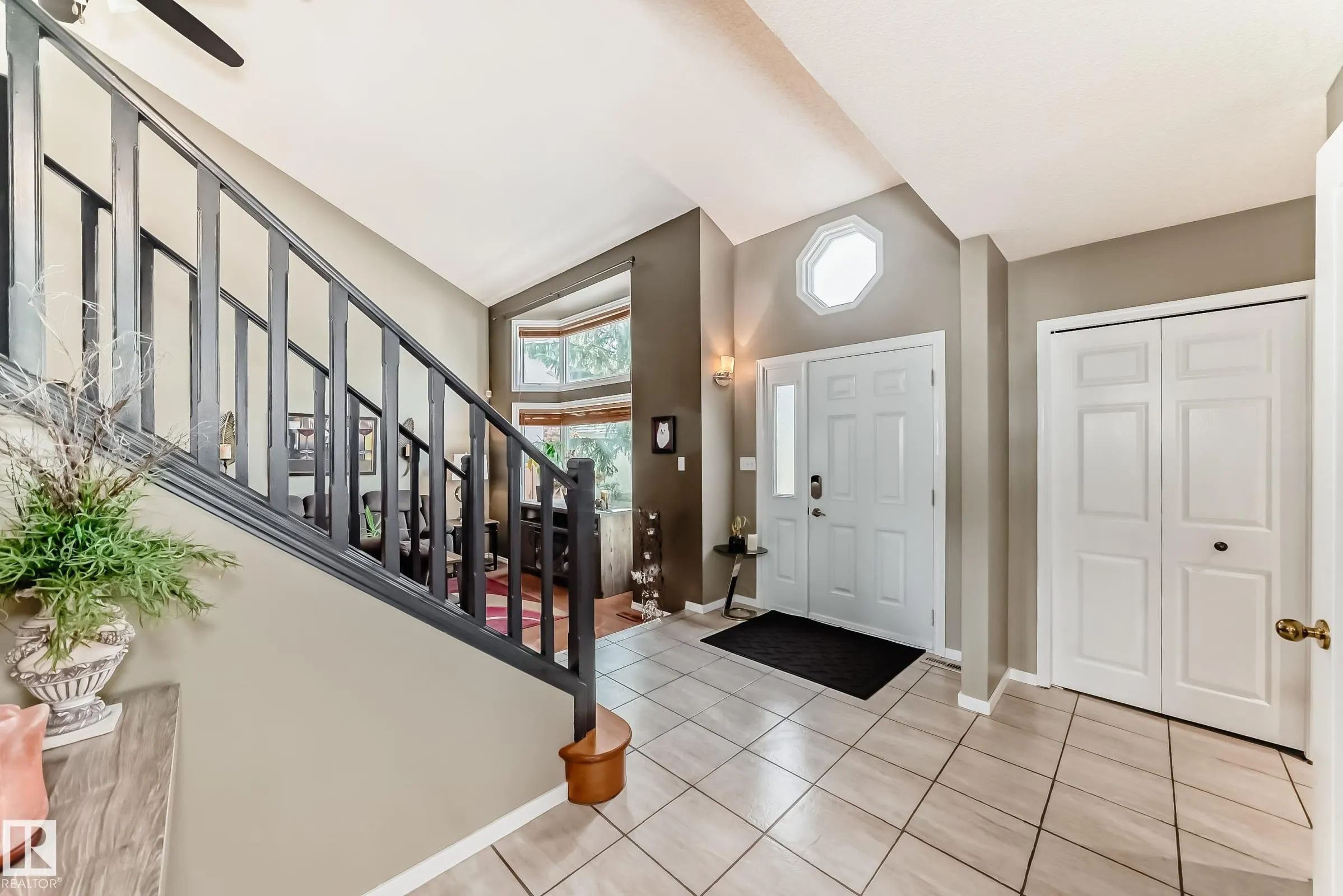 288 ORMSBY Road