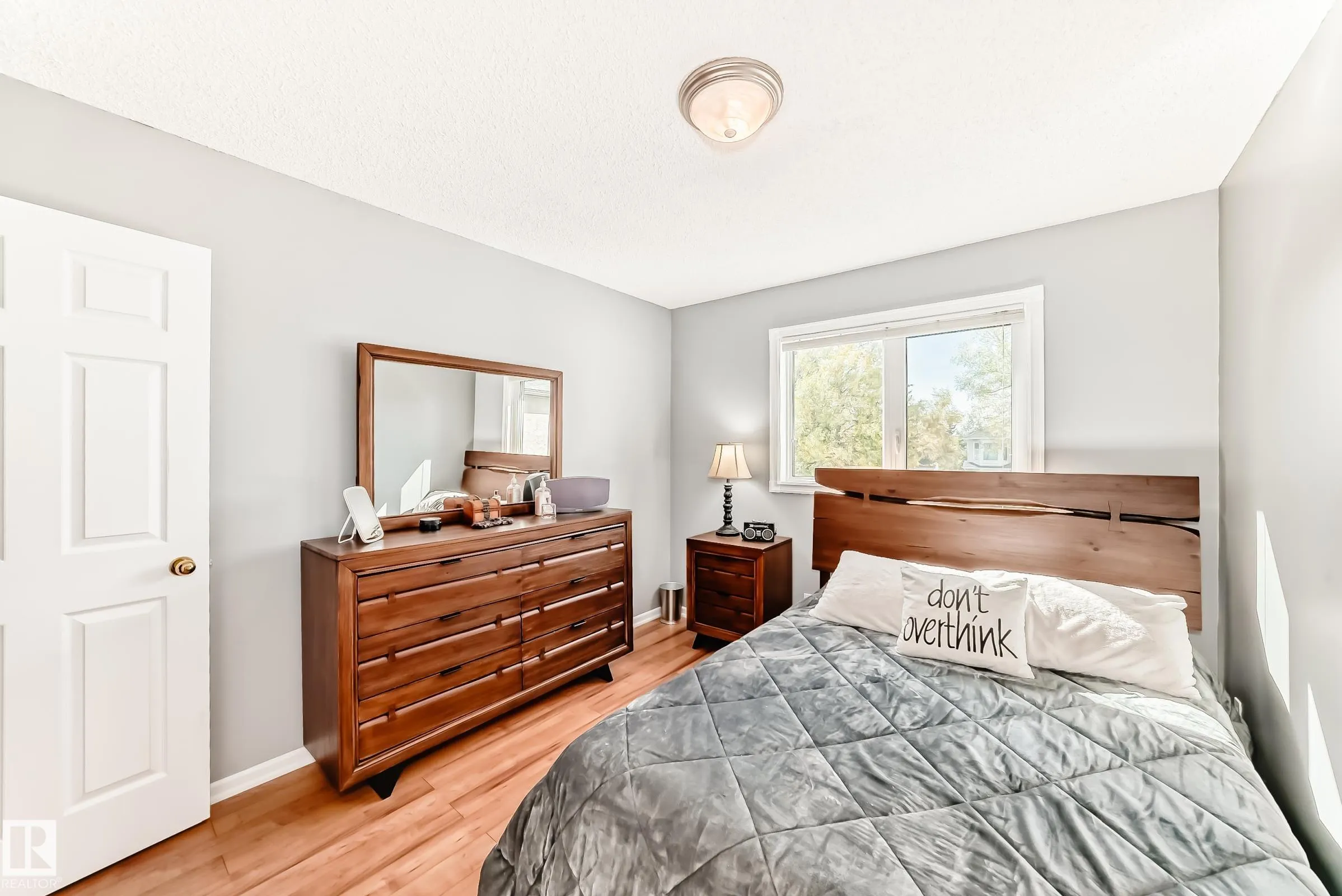 288 ORMSBY Road